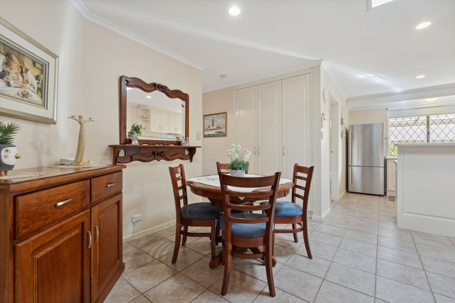 4 Coonawarra Close, Woodcroft, SA, 5162, Woodcroft - Thumbnail 5