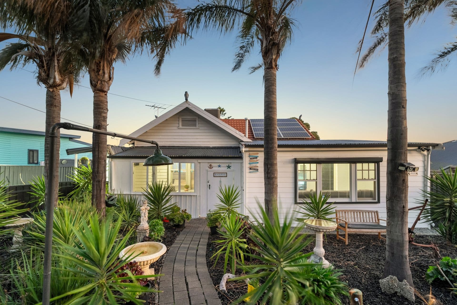 8 Saltash Avenue, Christies Beach, SA, 5165, Christies Beach - Thumbnail 2