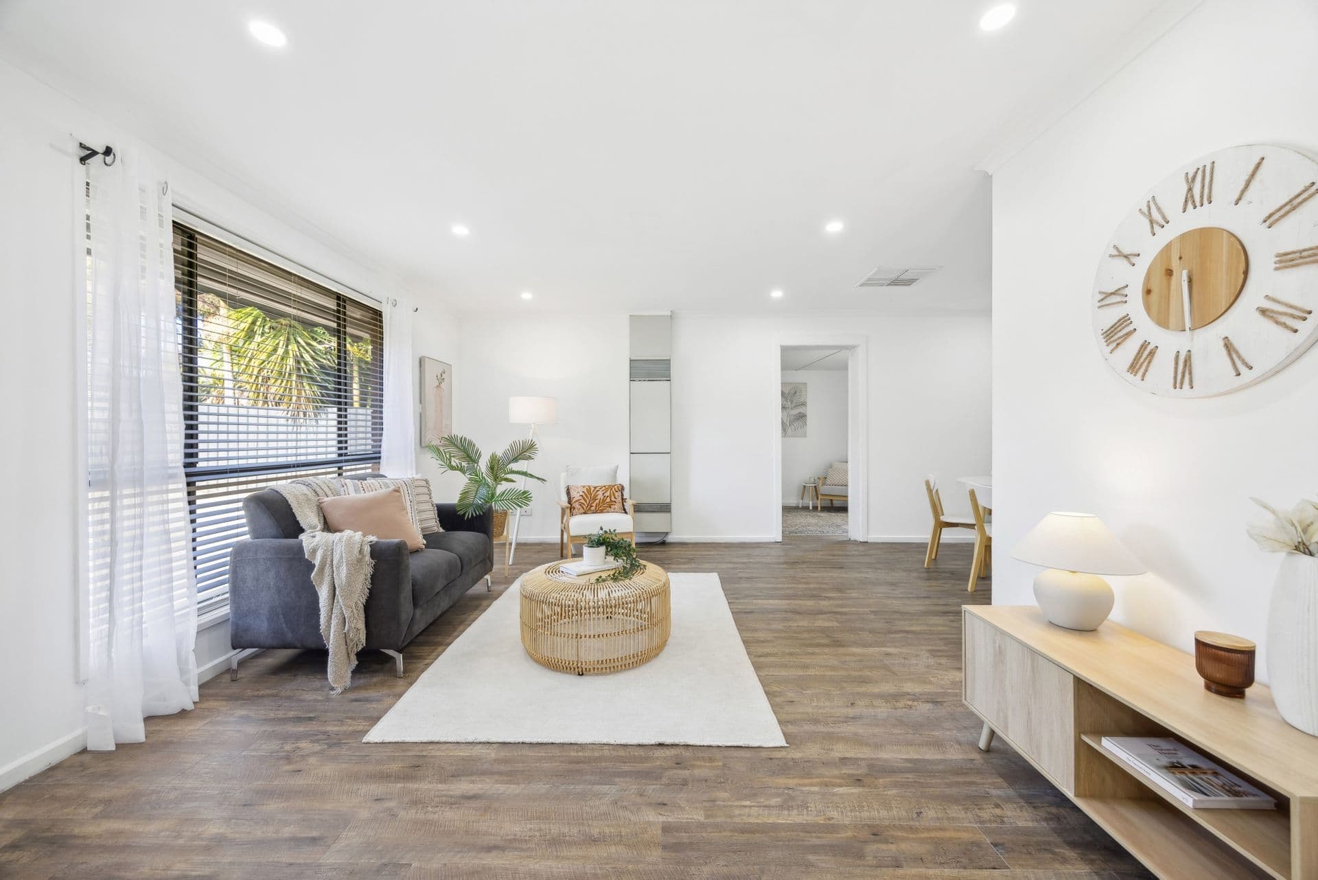 215 Brodie Road, Morphett Vale, SA, 5162, Morphett Vale - Thumbnail 2