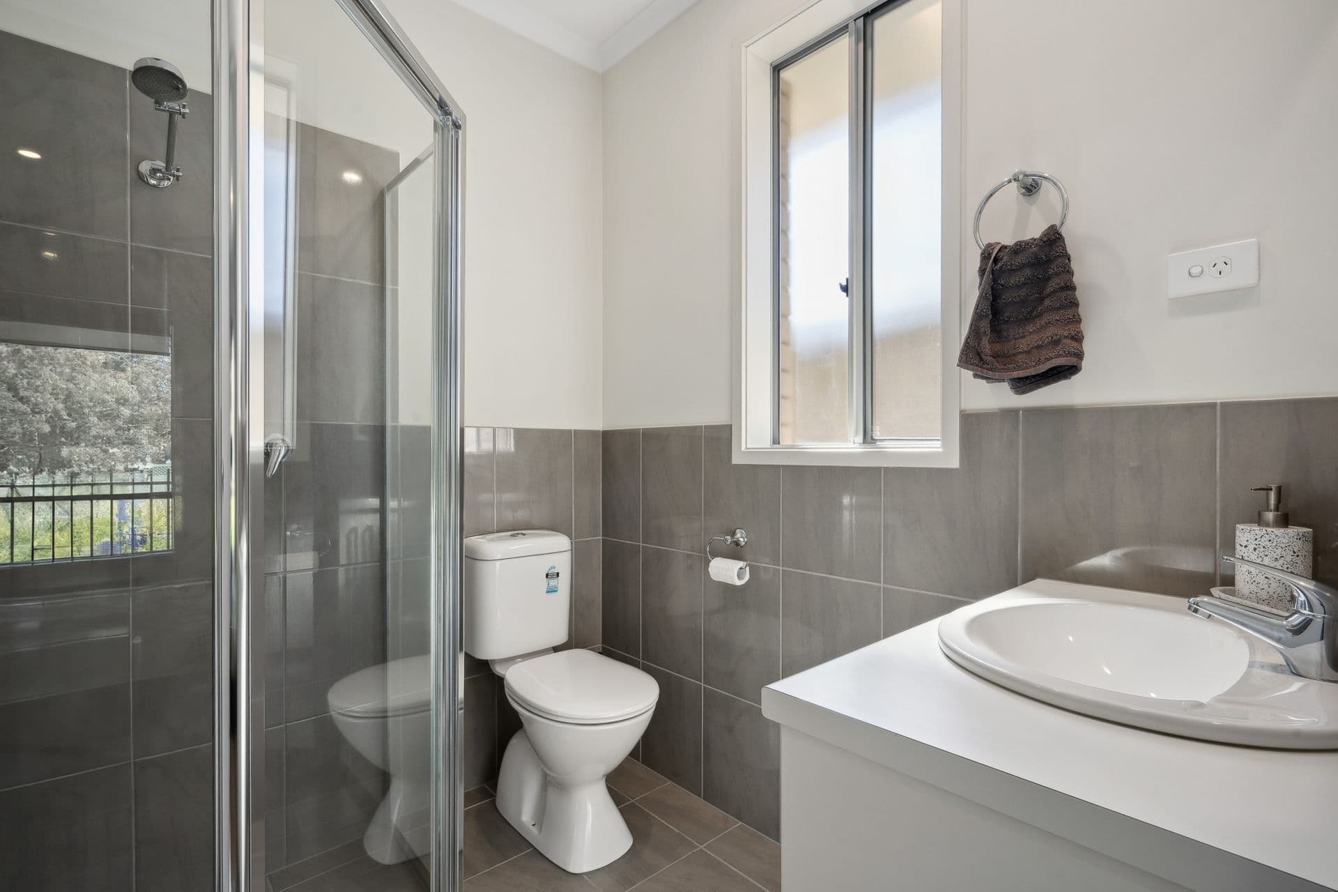 1 Rainbow Lane, Woodcroft, SA, 5162, Woodcroft - Thumbnail 6