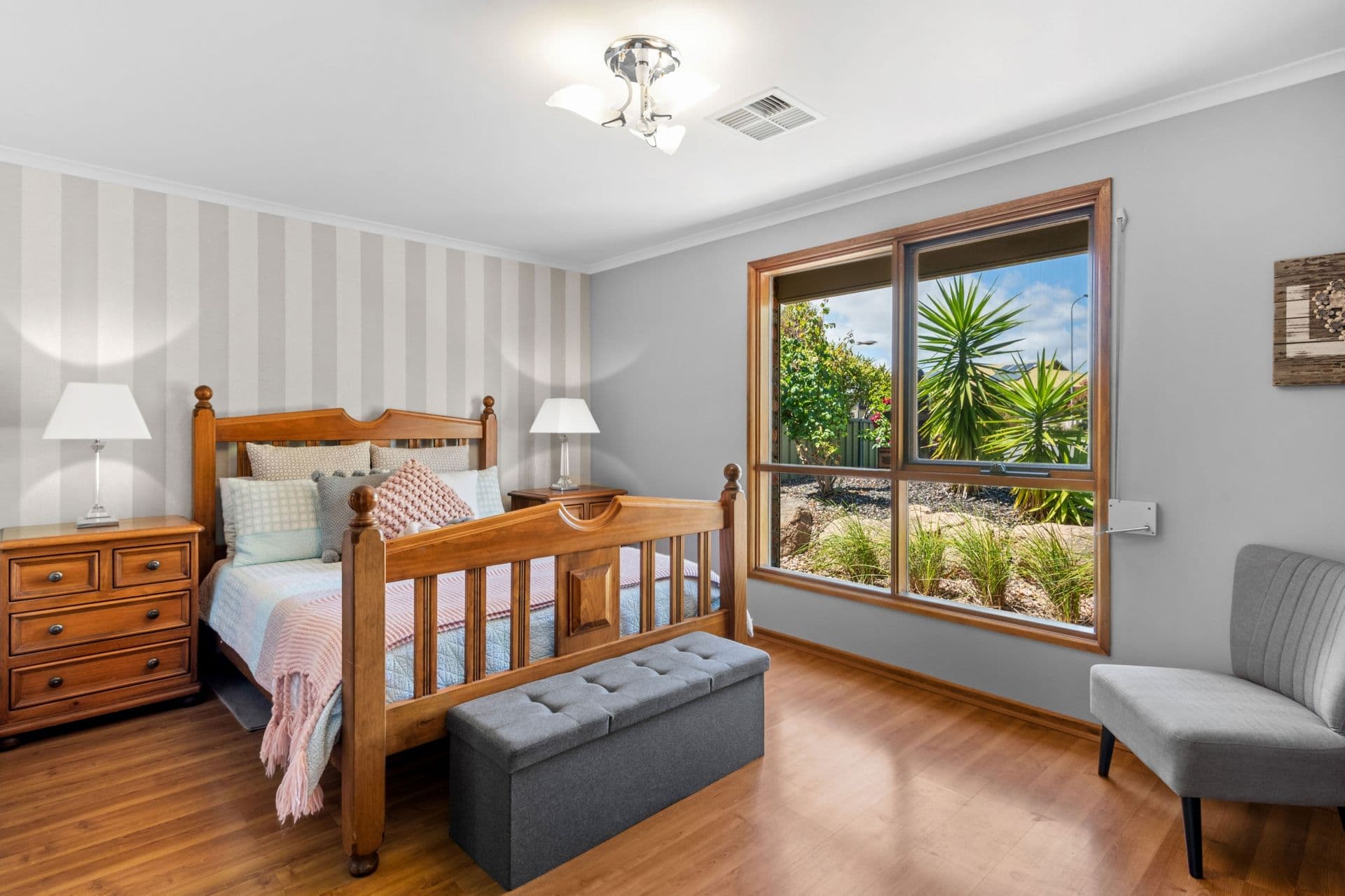 20 Mirrabooka Crescent, Hallett Cove, SA, 5158, Hallett Cove - Thumbnail 8