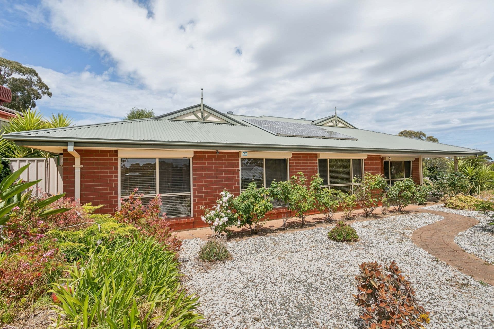 196 Chandlers Hill Road, Happy Valley, SA, 5159, Happy Valley - Thumbnail 2