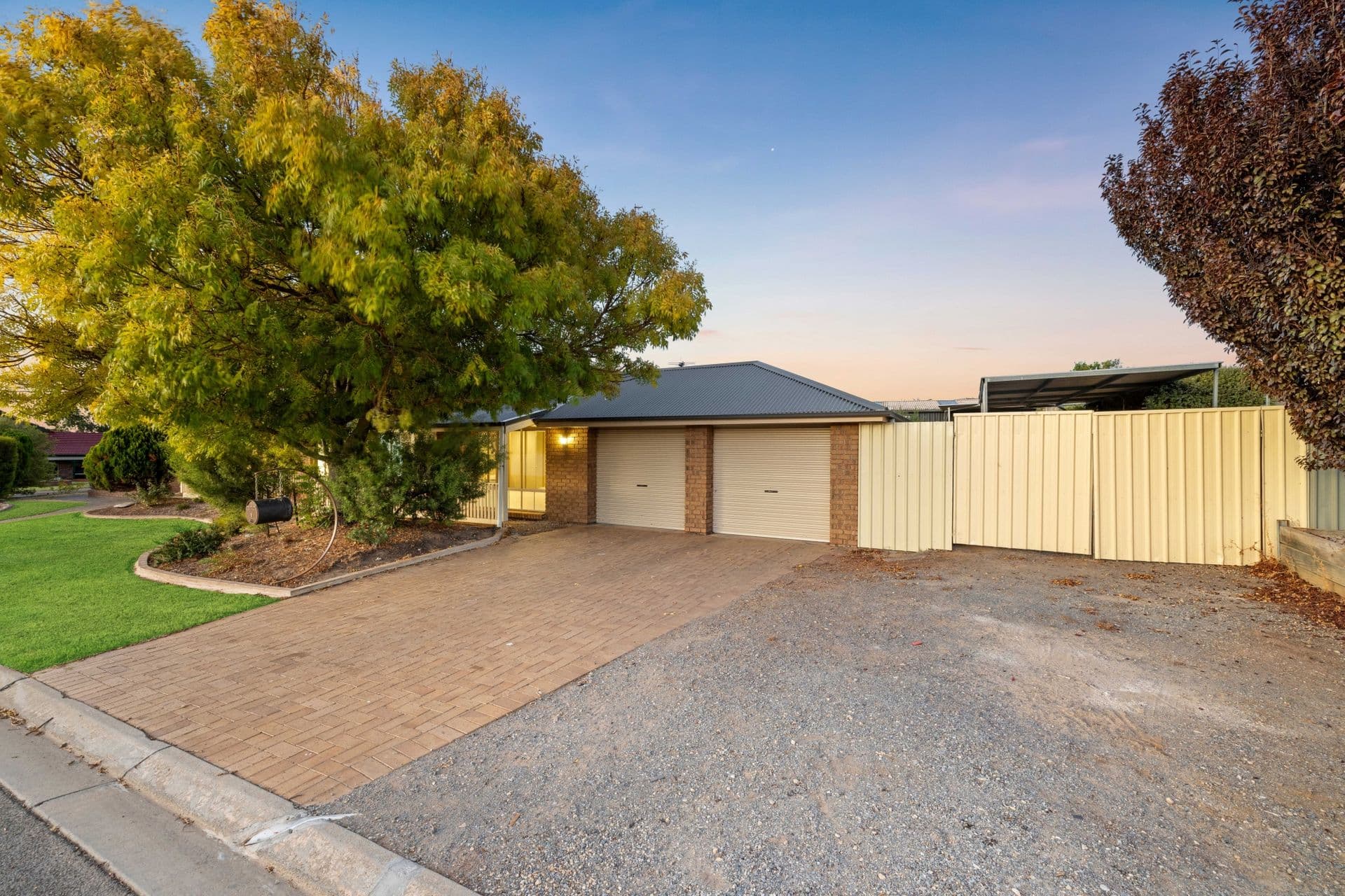 1 Vines Cross Crescent, Onkaparinga Hills, SA, 5163, Onkaparinga Hills - Thumbnail 2