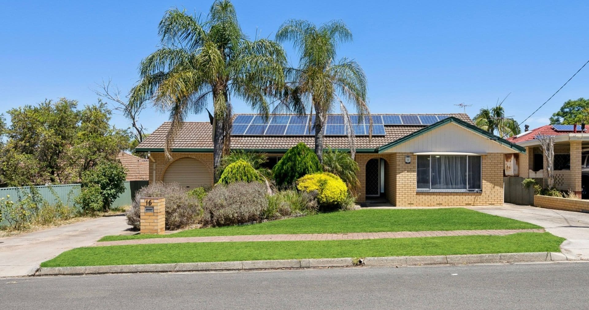 16 Brenda Avenue, Morphett Vale, SA, 5162, Morphett Vale - Thumbnail 3