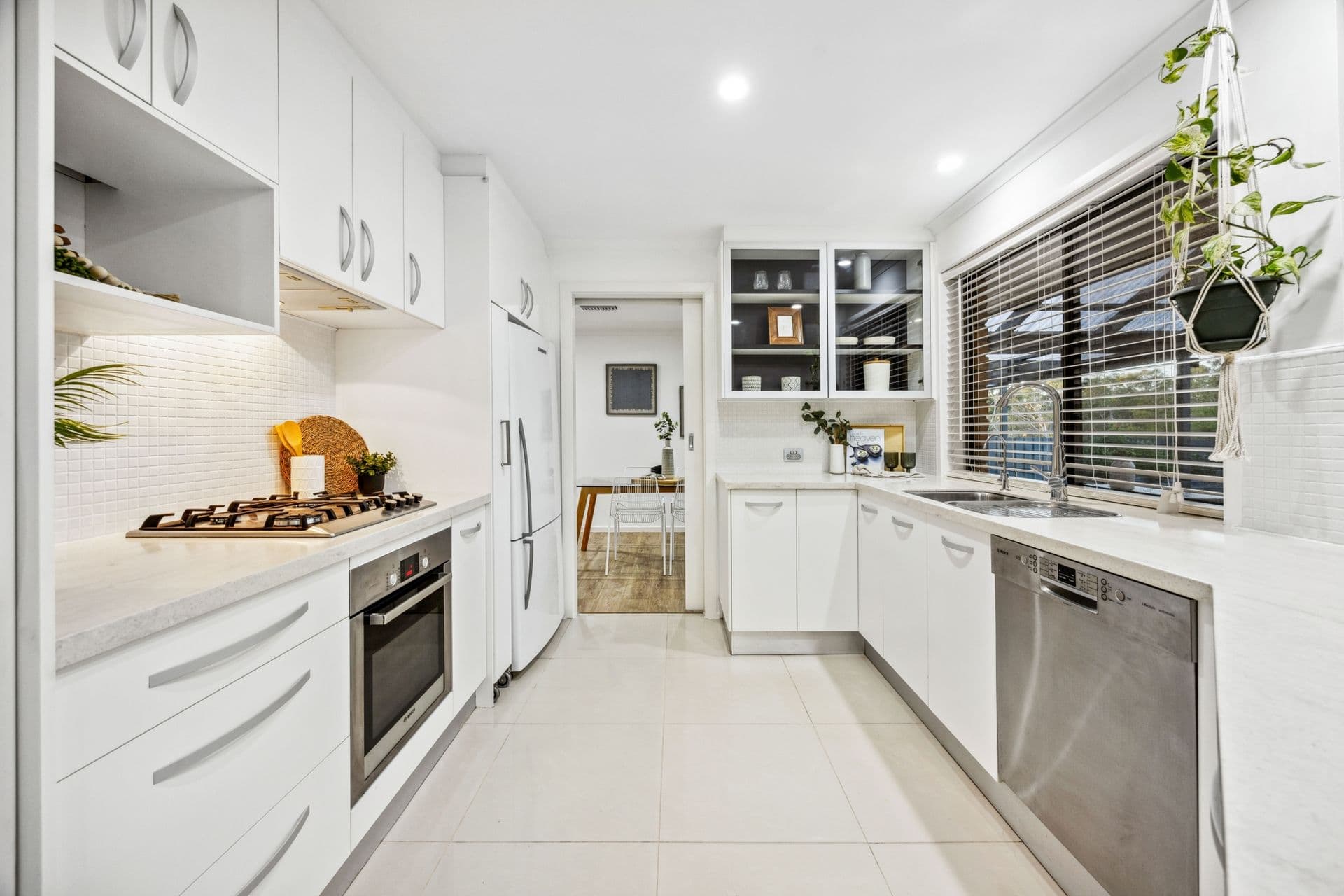 12 Crossing Road, Aberfoyle Park, SA, 5159, Aberfoyle Park - Thumbnail 6