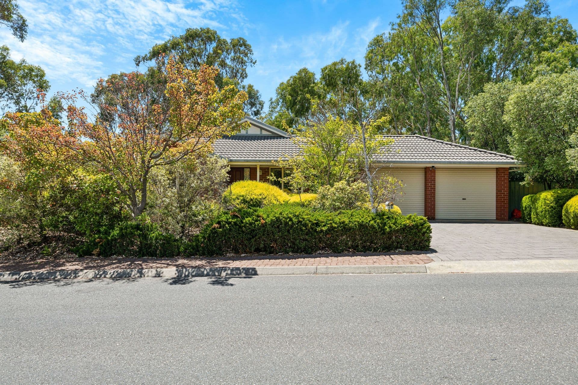 16 Gulfview Drive, Chandlers Hill, SA, 5159, Chandlers Hill - Thumbnail 2