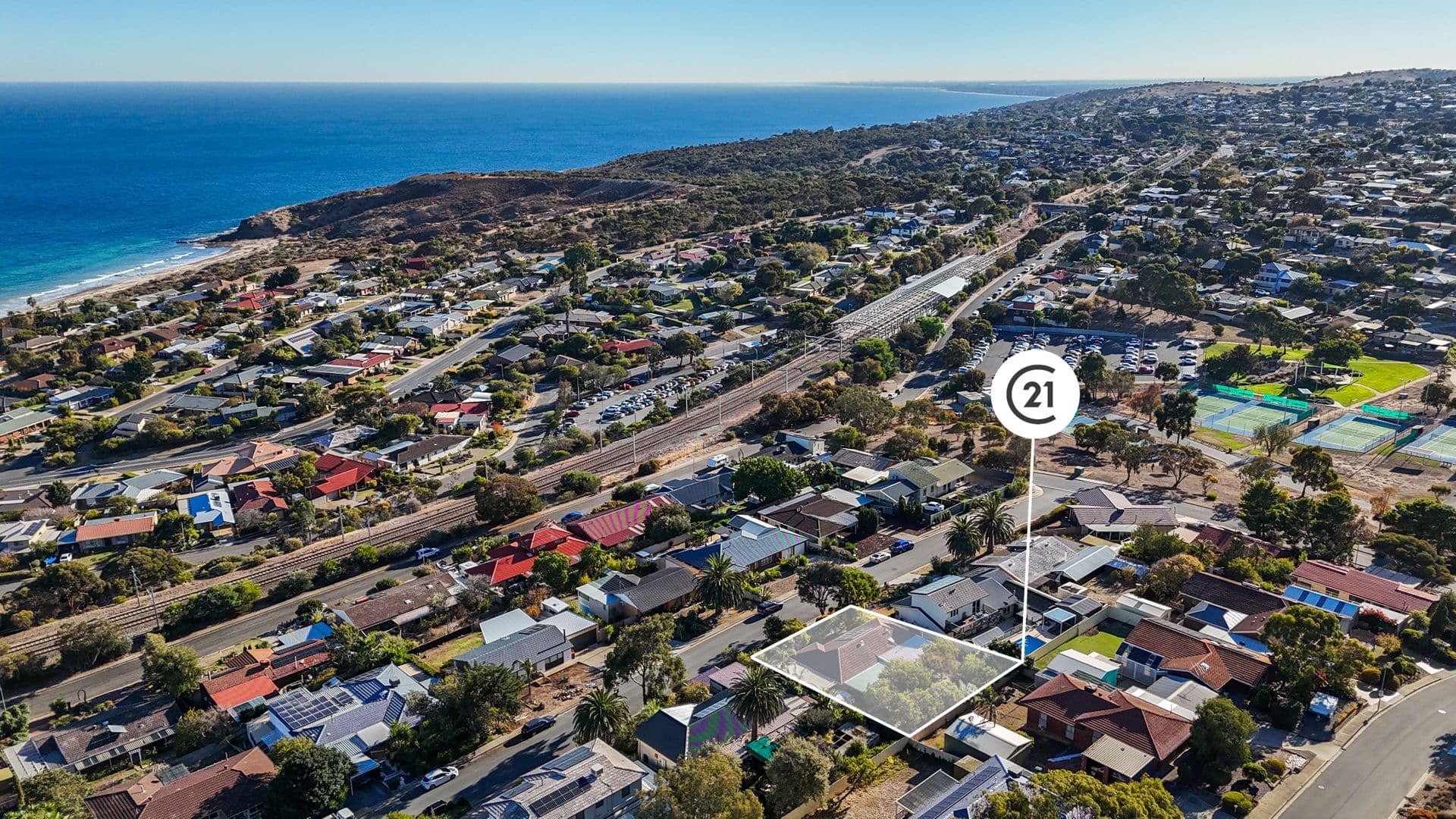 6 Ingomar Court, Hallett Cove, SA, 5158, Hallett Cove - Thumbnail 4