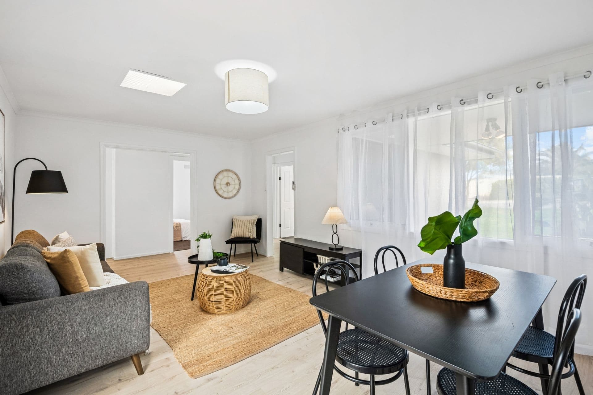 6 Mallow Court, O'Sullivan Beach, SA, 5166, O'Sullivan Beach - Thumbnail 2