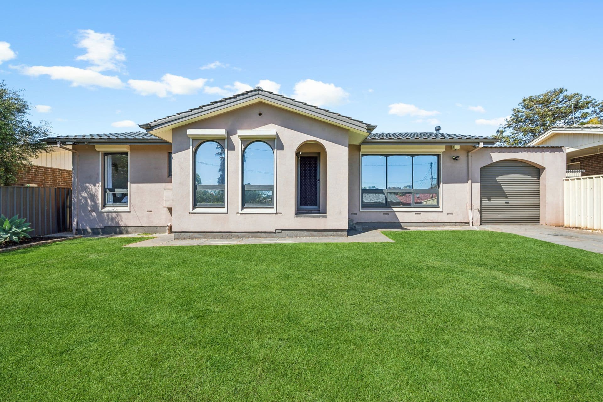 18 Abbott Avenue, Morphett Vale, SA, 5162, Morphett Vale - Thumbnail 2
