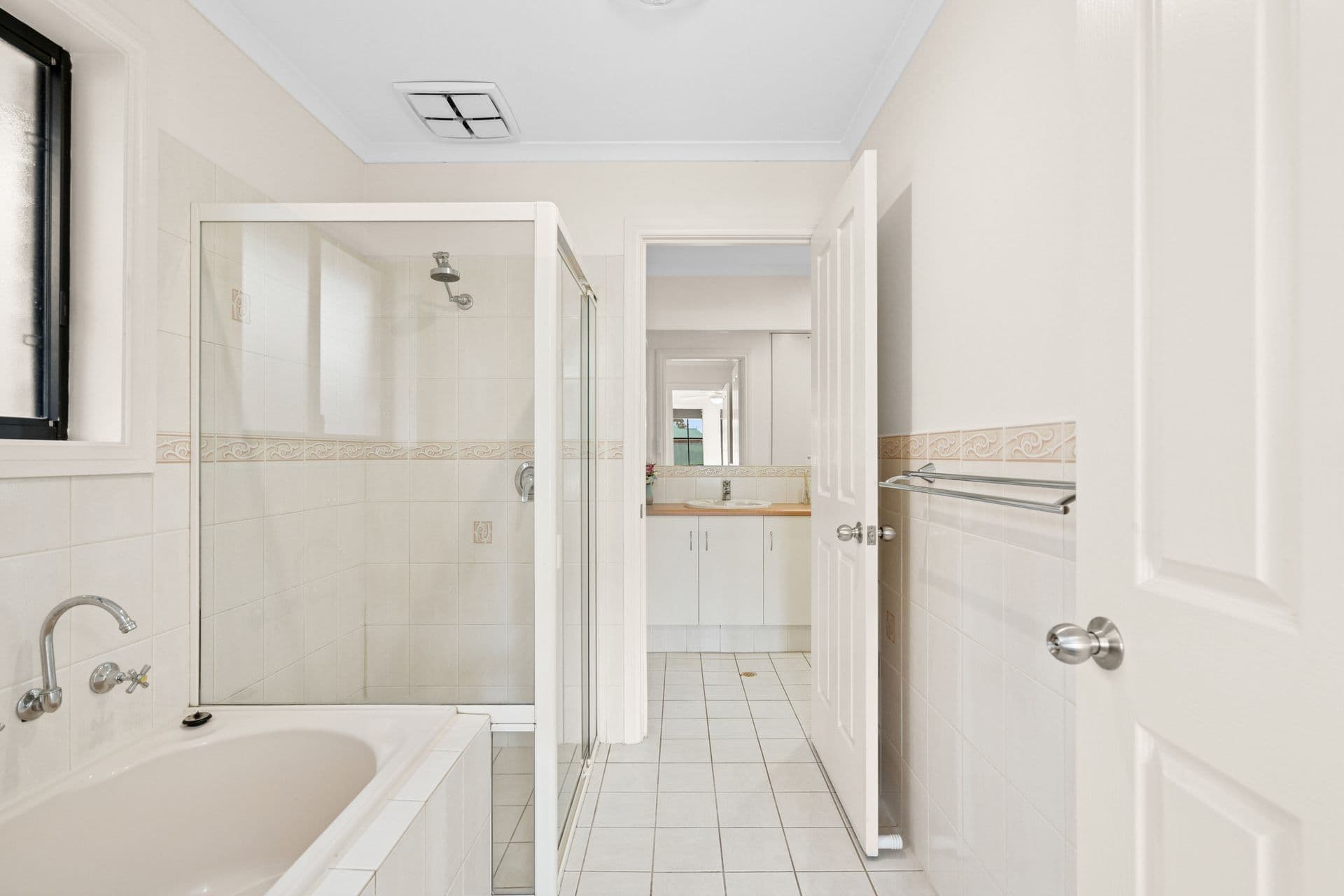 27 Erebus Circuit, Morphett Vale, SA, 5162, Morphett Vale - Thumbnail 7