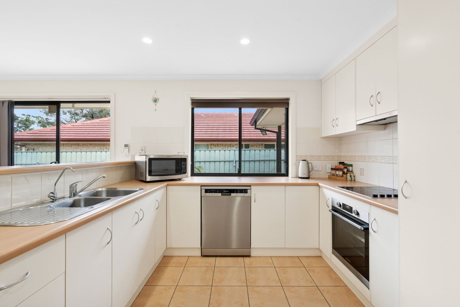 27 Erebus Circuit, Morphett Vale, SA, 5162, Morphett Vale - Thumbnail 8