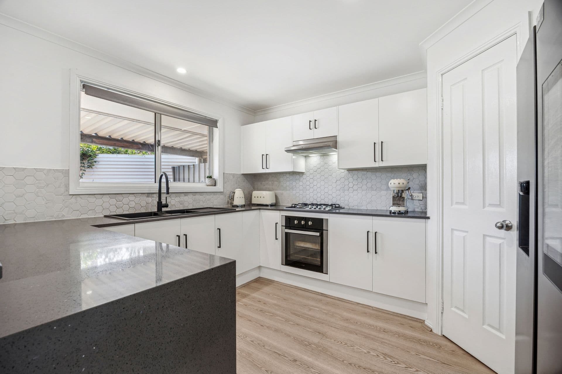 5 Olivier Crescent, Morphett Vale, SA, 5162, Morphett Vale - Thumbnail 5