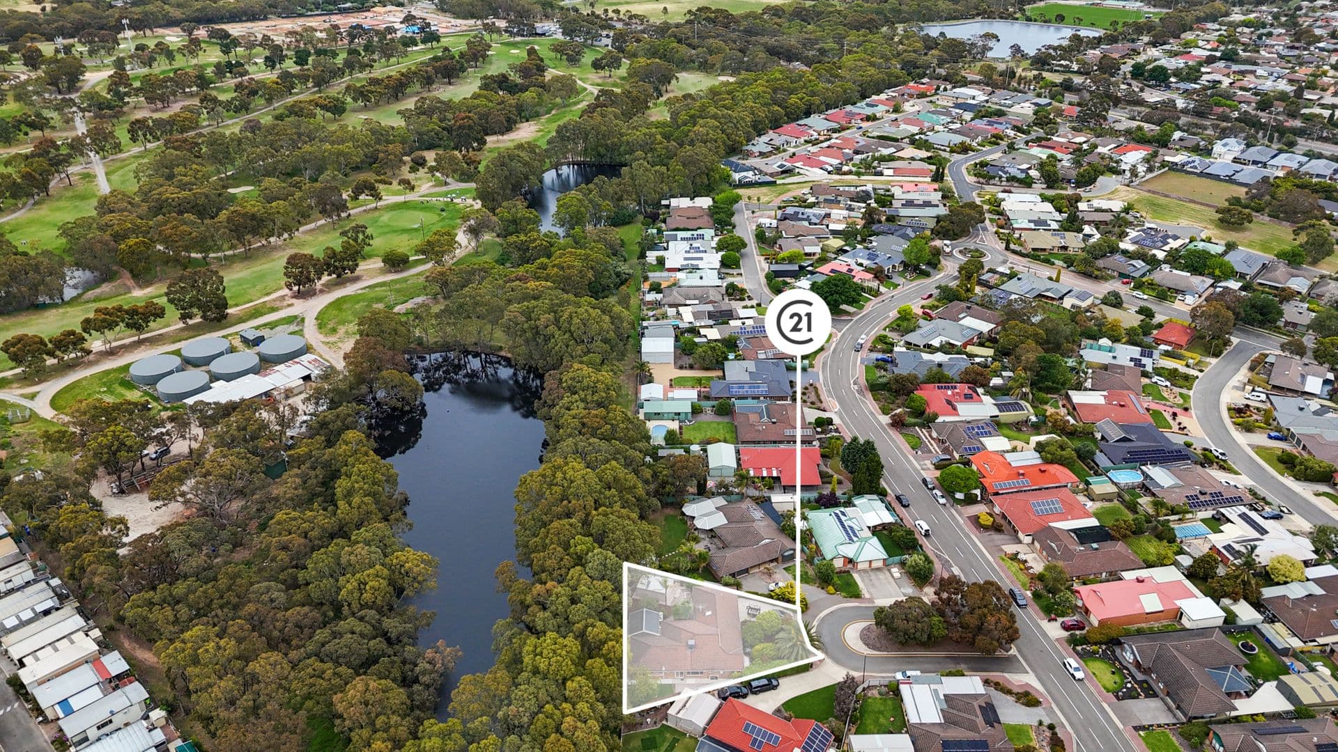 3 Lakeview Close, Woodcroft, SA, 5162, Woodcroft - Thumbnail 2