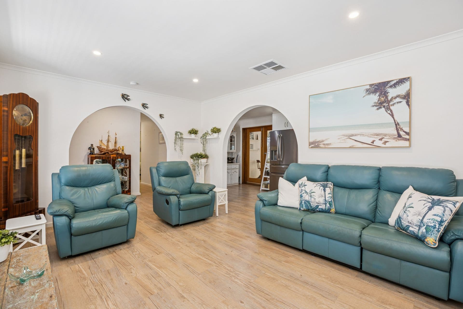 2 Helen Avenue, Aldinga Beach, SA, 5173, Aldinga Beach - Thumbnail 4