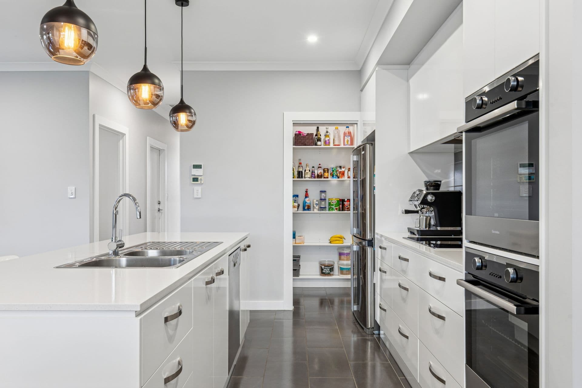 6 Gowrie Street, Seaford Heights, SA, 5169, Seaford Heights - Thumbnail 5