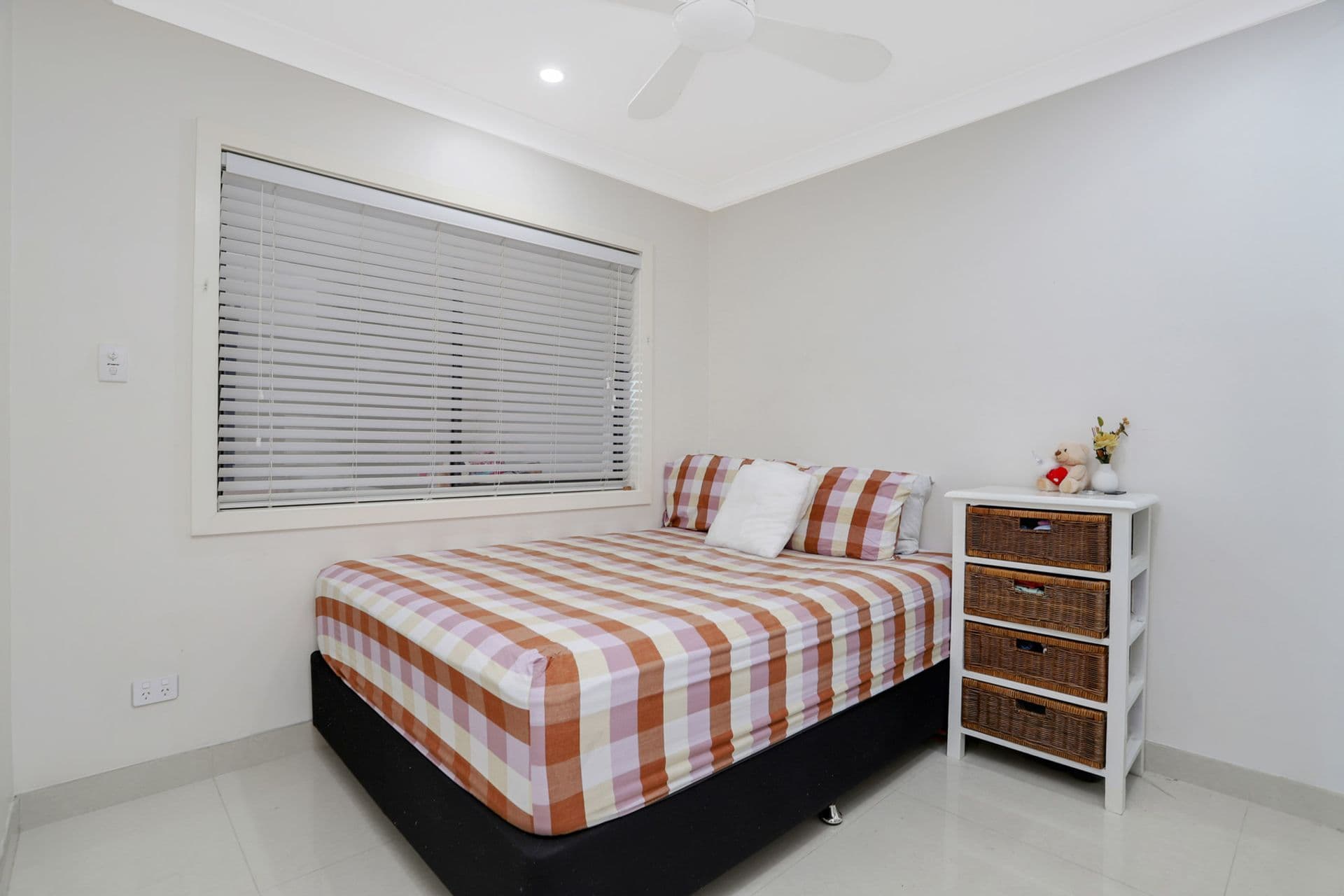 28 Aurelia St, Toongabbie, NSW, 2146, Oakhurst - Thumbnail 8