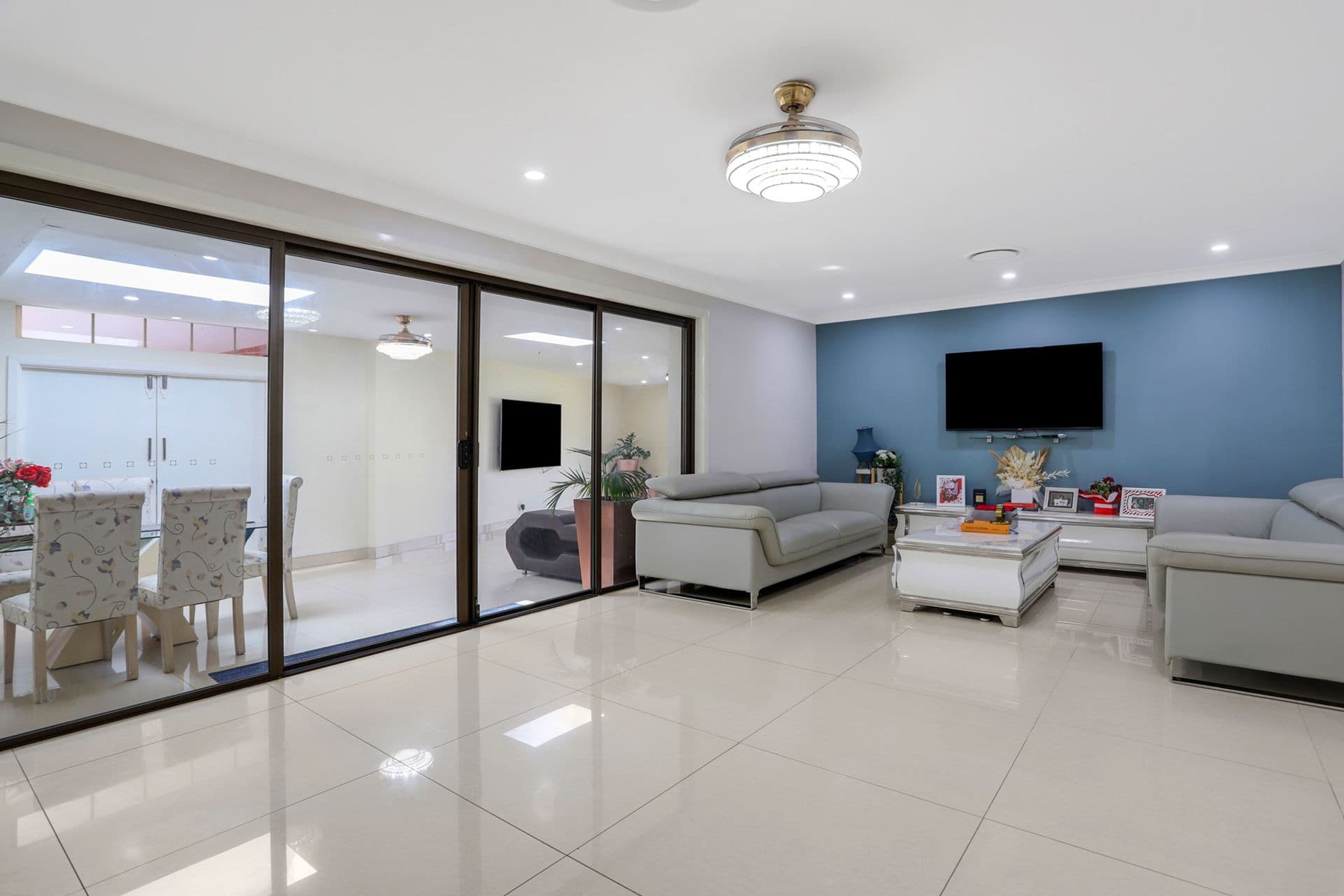 28 Aurelia St, Toongabbie, NSW, 2146, Oakhurst - Thumbnail 4