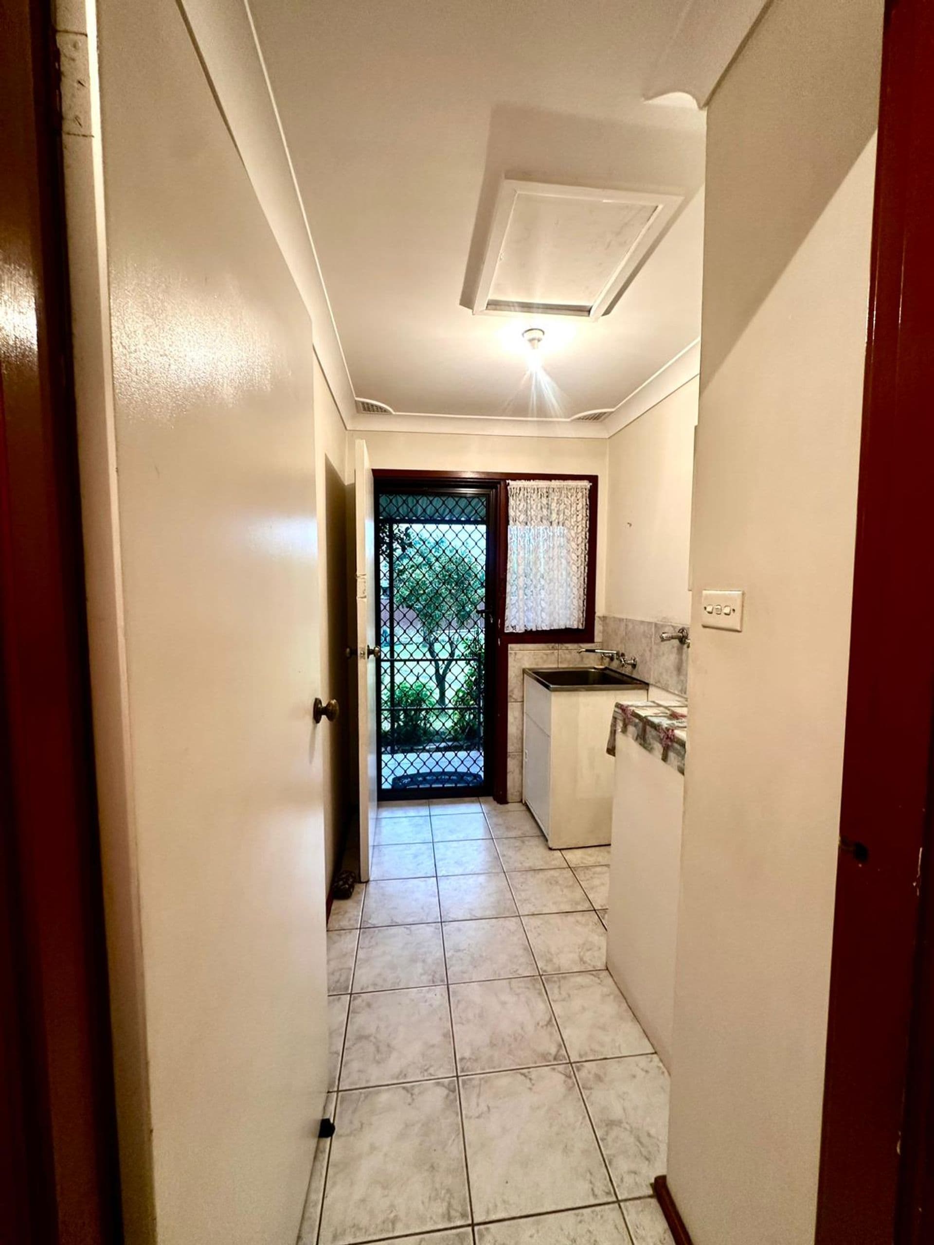 63 Endeavour Street, Seven Hills, NSW, 2147, Seven Hills - Thumbnail 5