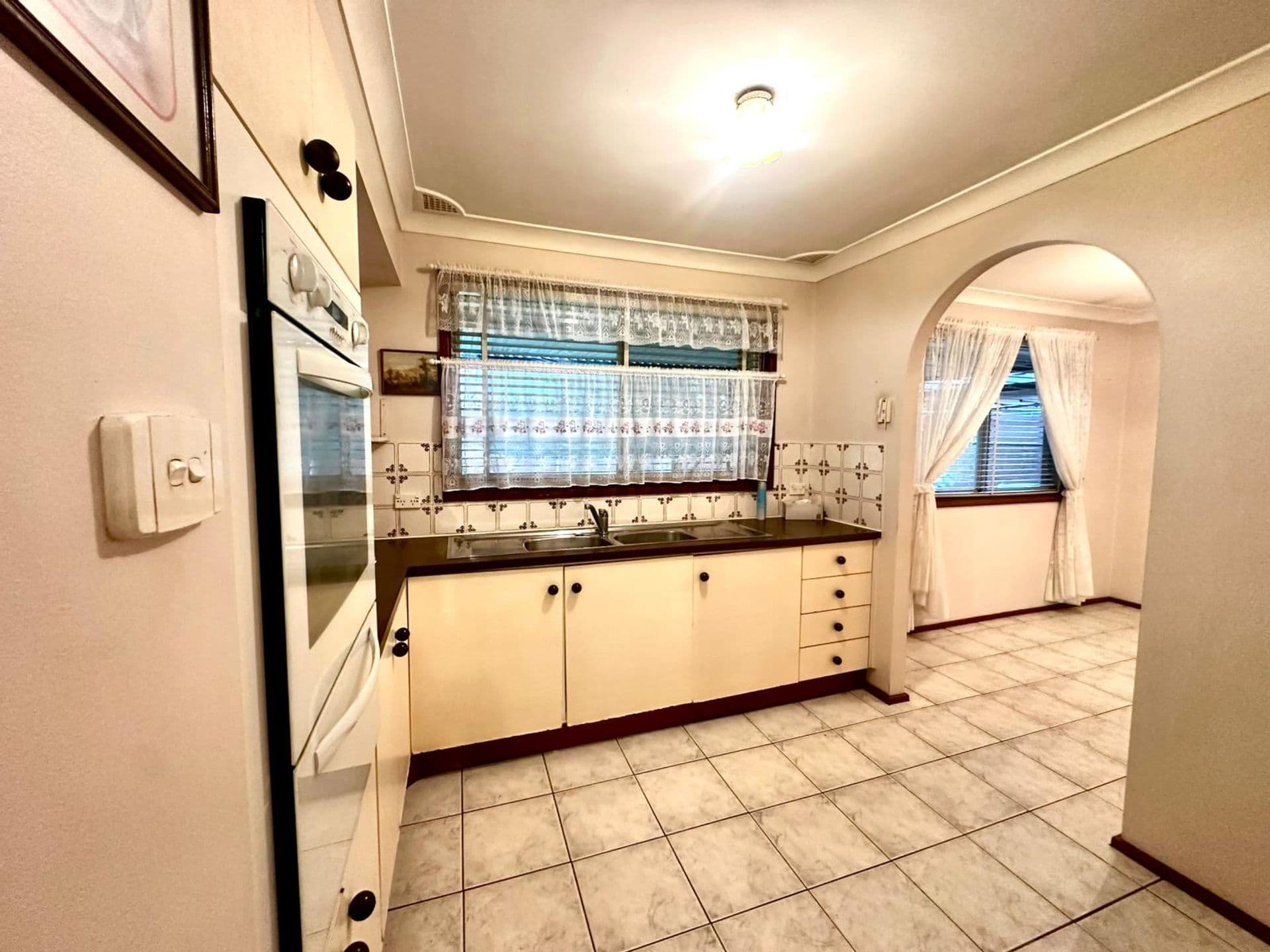 63 Endeavour Street, Seven Hills, NSW, 2147, Seven Hills - Thumbnail 6