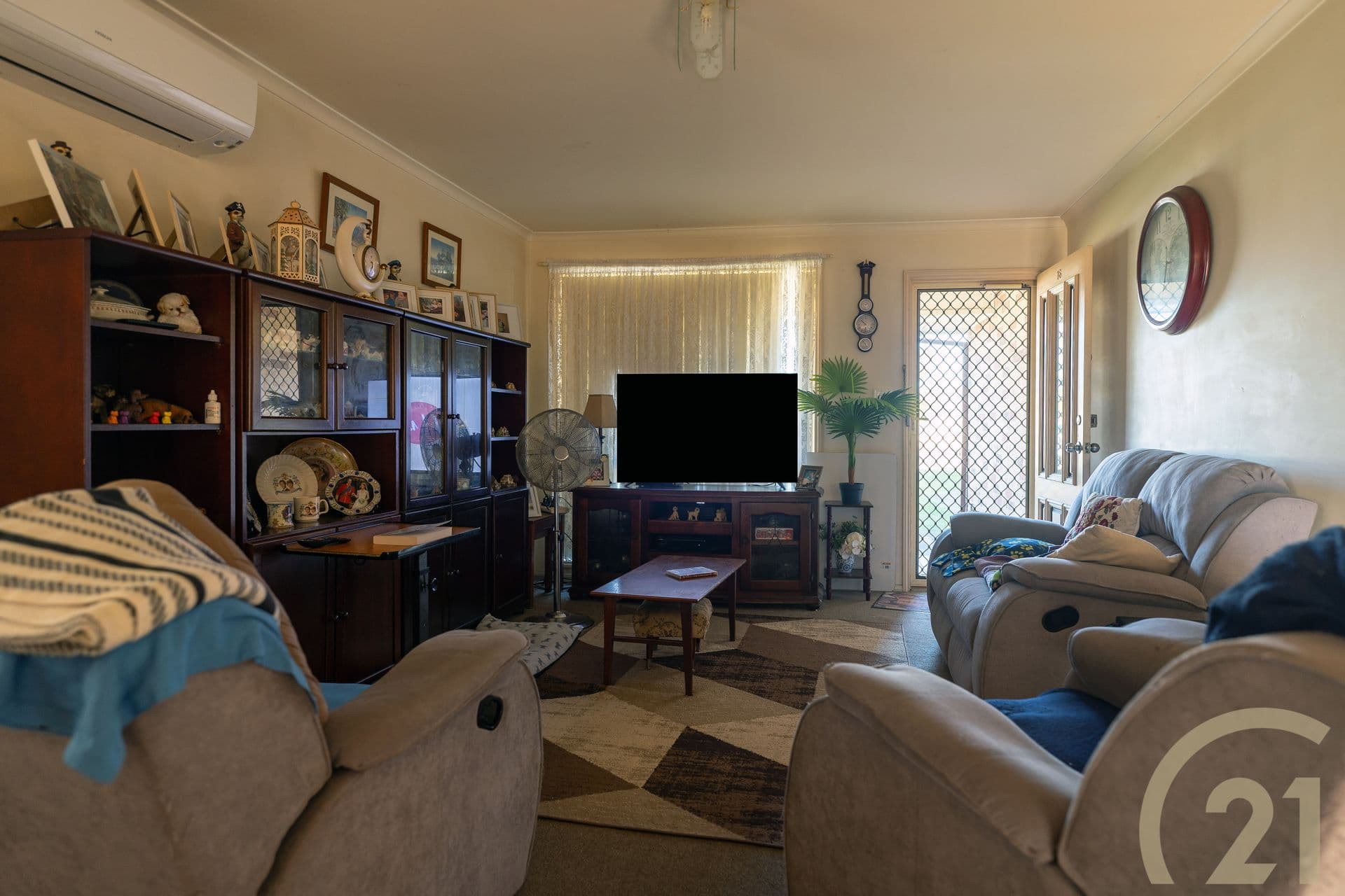 16/2 Bayton Street, Oxley Park, NSW, 2760, Oxley Park - Thumbnail 2