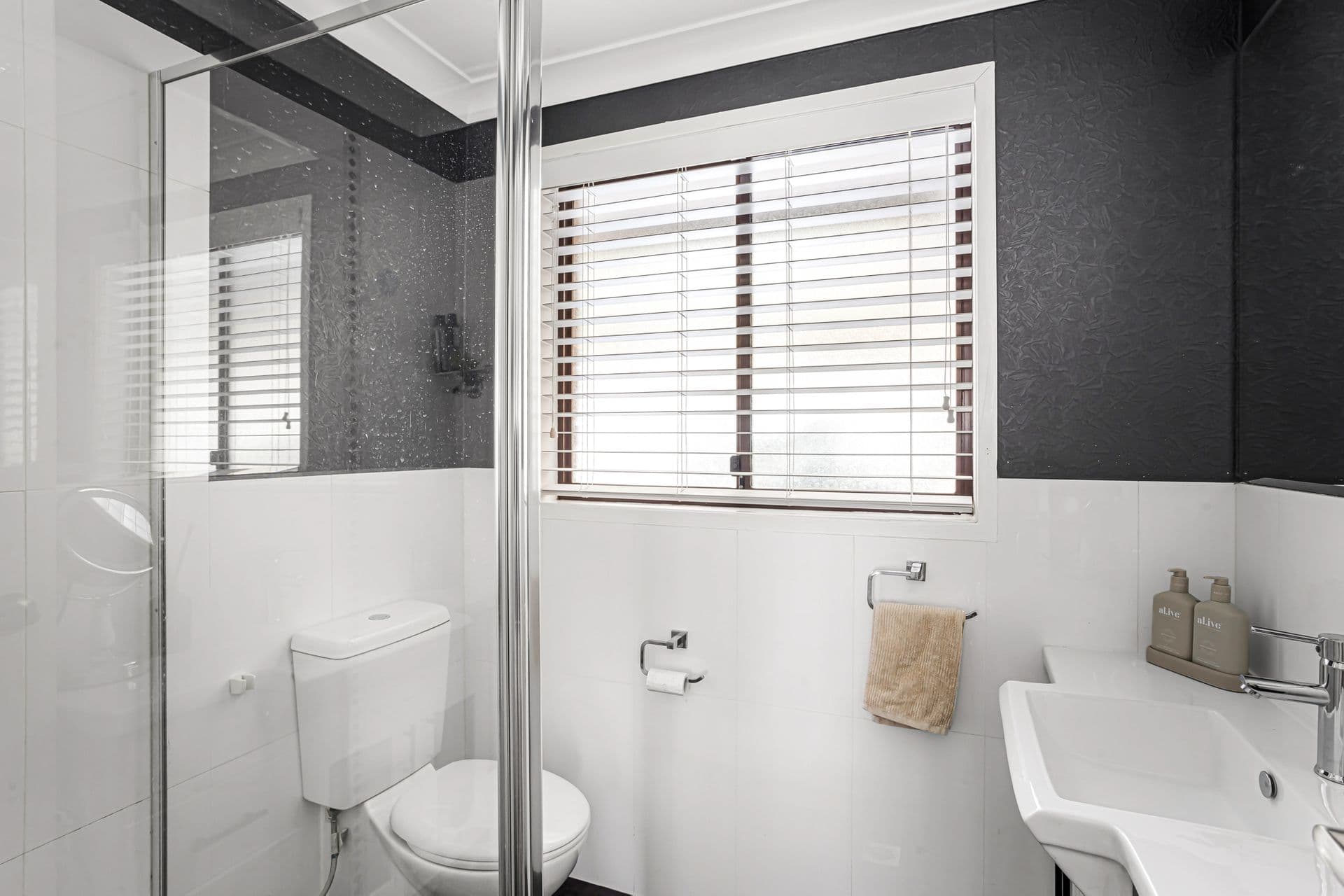 37 Kenneth Slessor Drive, Glenmore Park, NSW, 2745, Glenmore Park - Thumbnail 5
