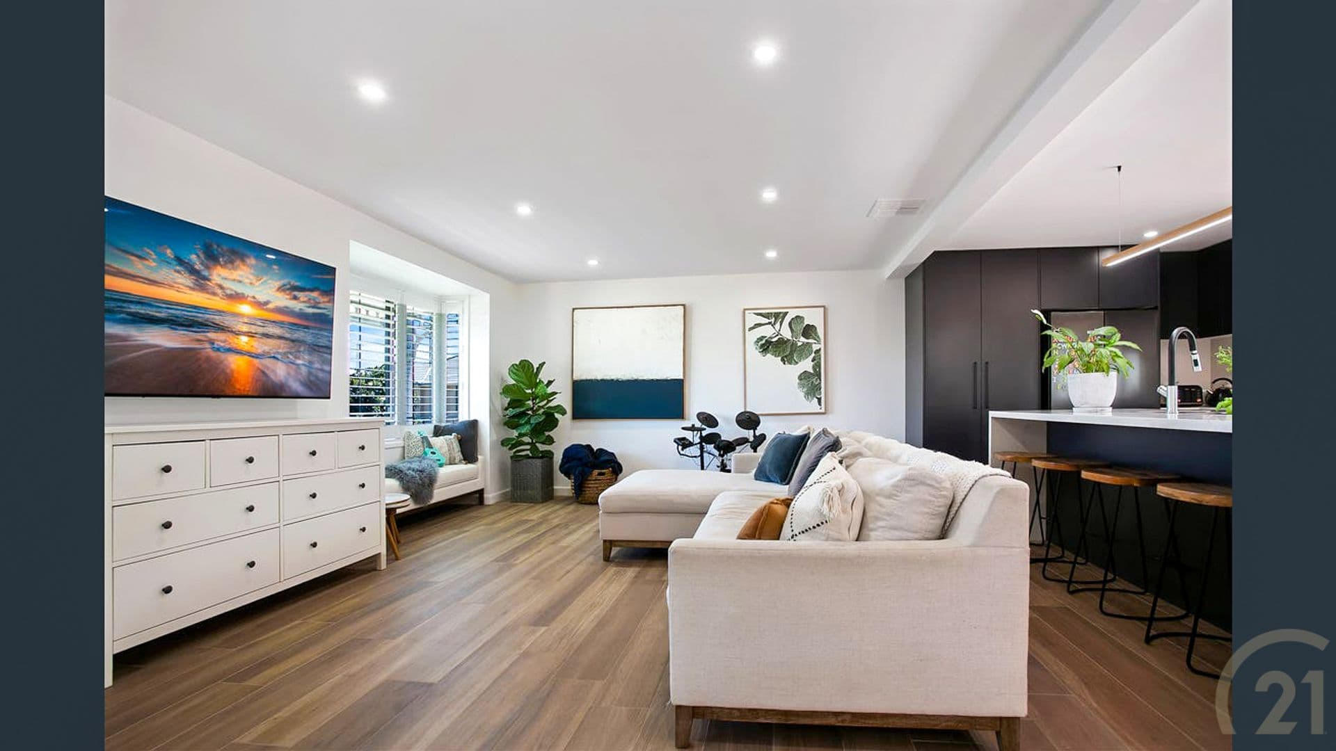 17 Barron Field Drive, Glenmore Park, NSW, 2745, Glenmore Park - Thumbnail 7