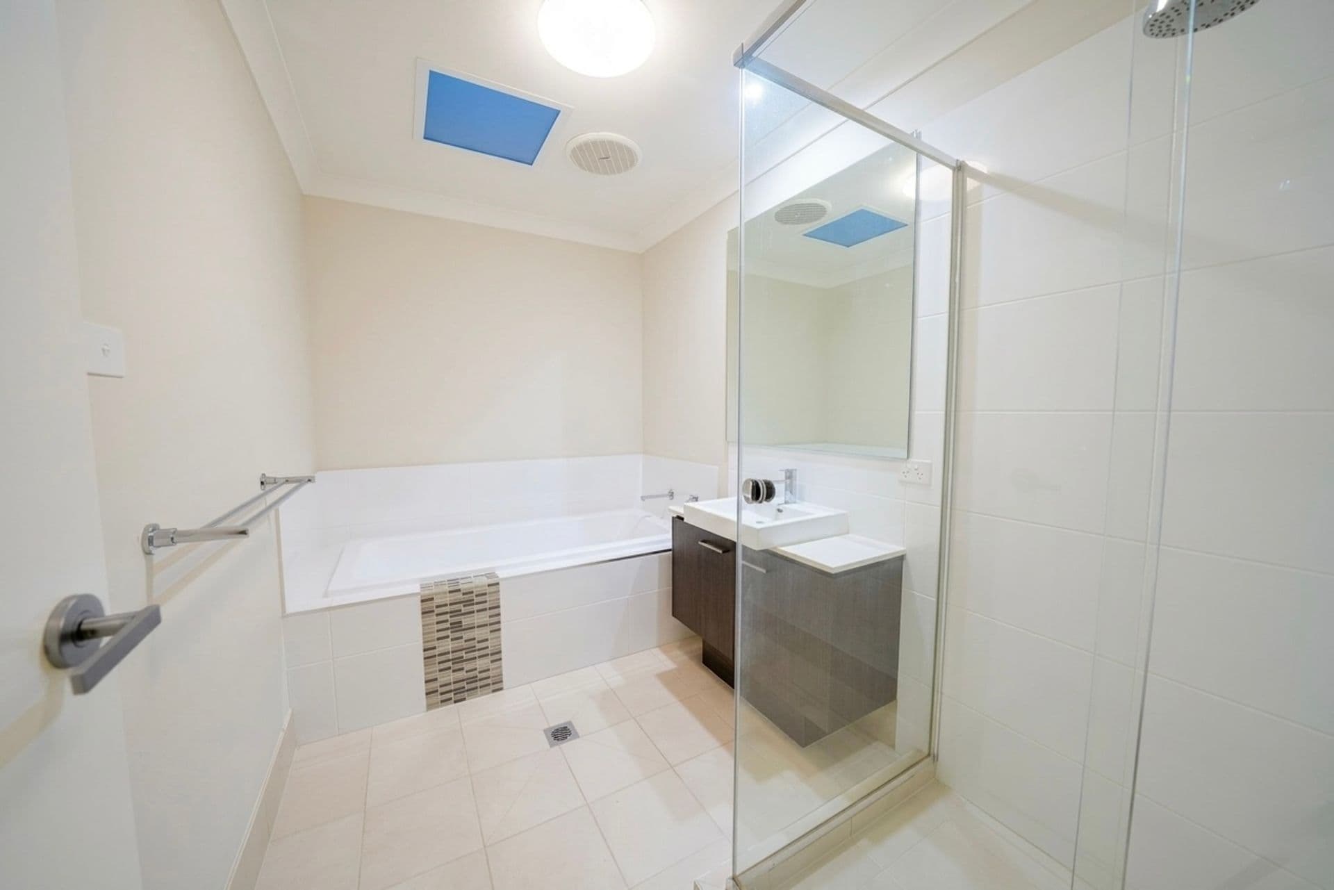 18 Allom Street, Ropes Crossing, NSW, 2760, Ropes Crossing - Thumbnail 5