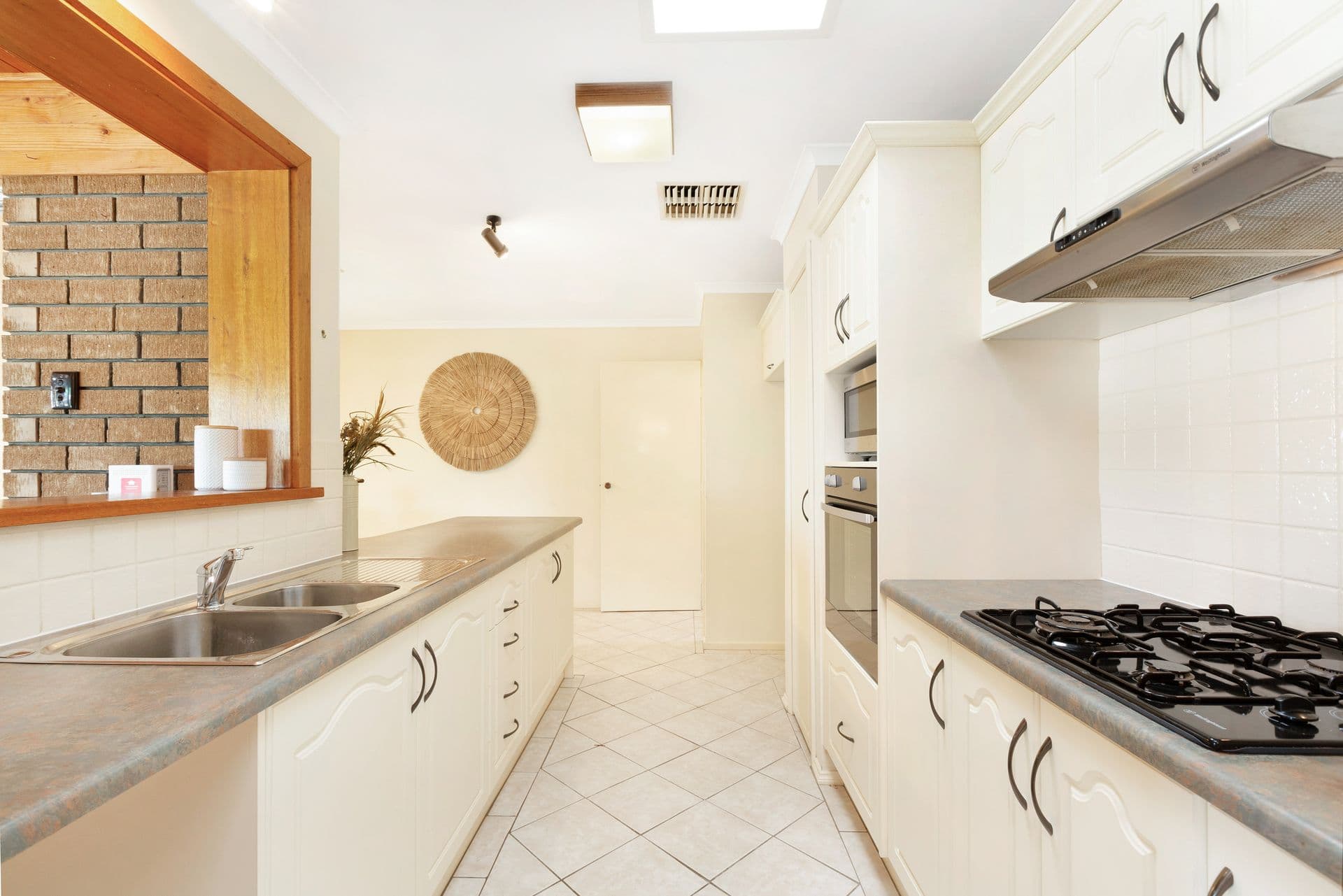 5 Insley Court, Trott Park, SA, 5158, Trott Park - Thumbnail 7