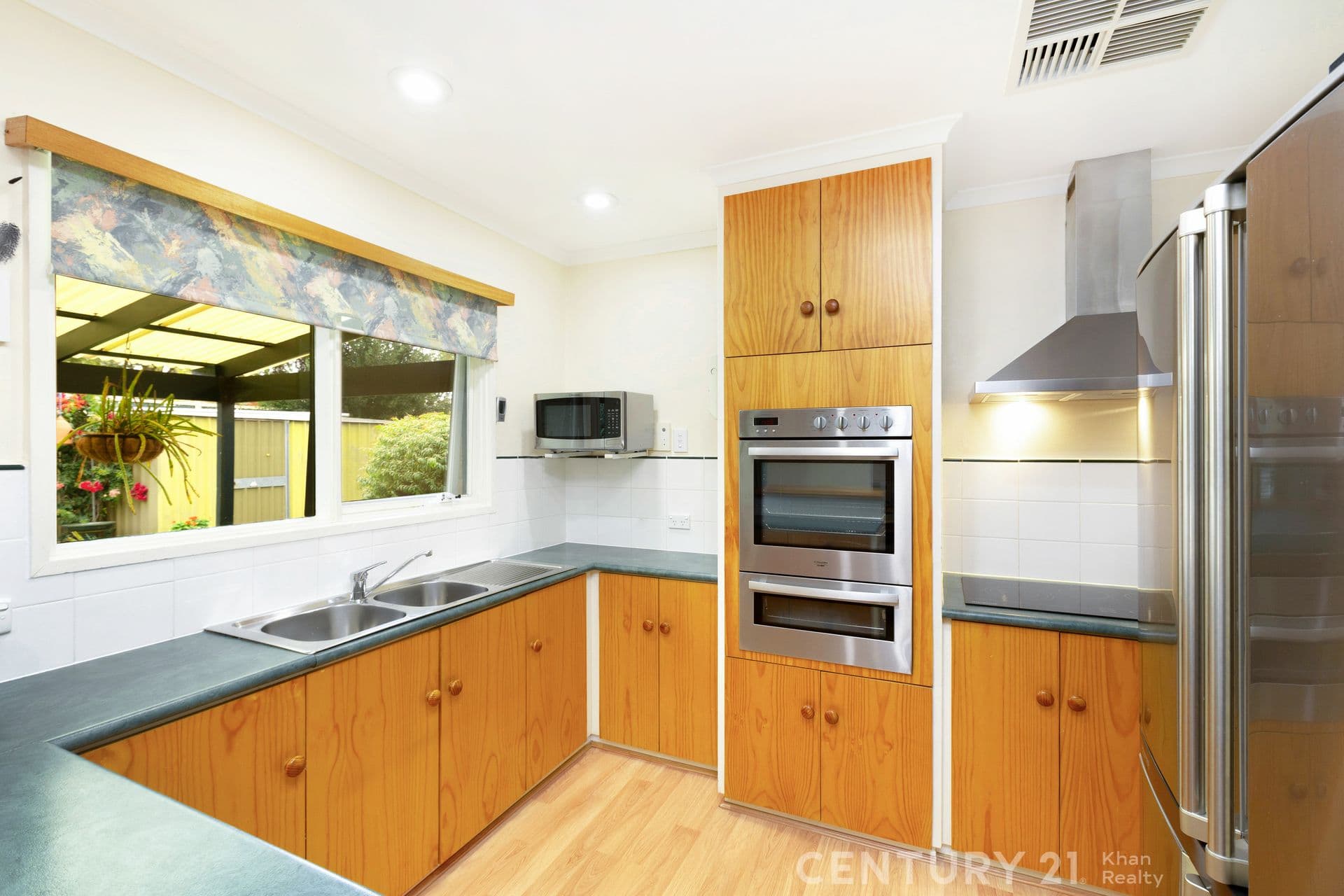8 Rainbow Street, Hallett Cove, SA, 5158, Hallett Cove - Thumbnail 5