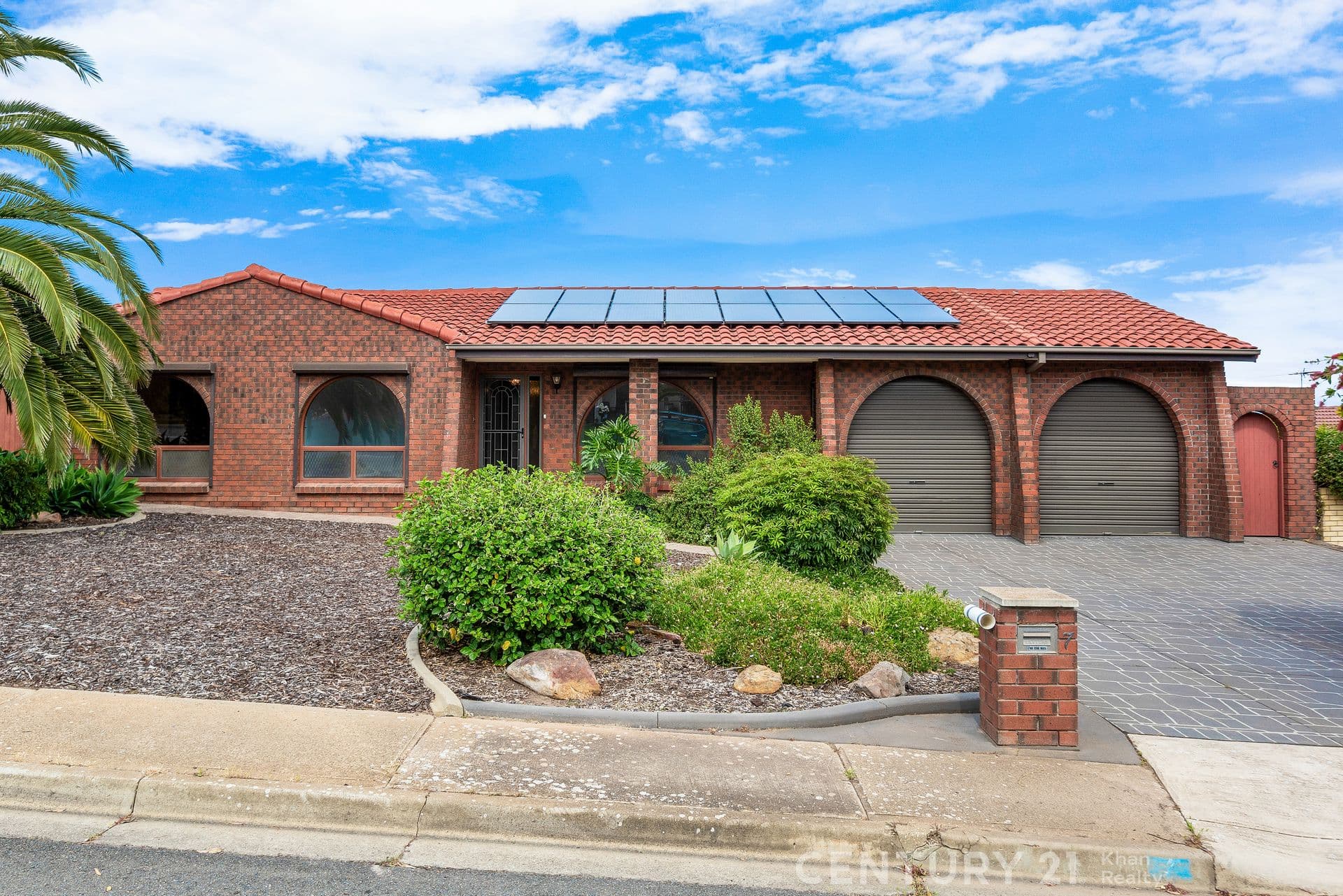 7 Thermopylae Crescent, Hallett Cove, SA, 5158, Hallett Cove - Image 1