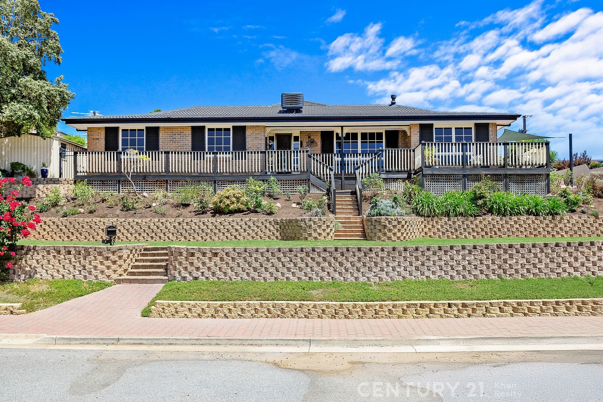 1 Grantala Court, Hallett Cove, SA, 5158, Hallett Cove - Thumbnail 3