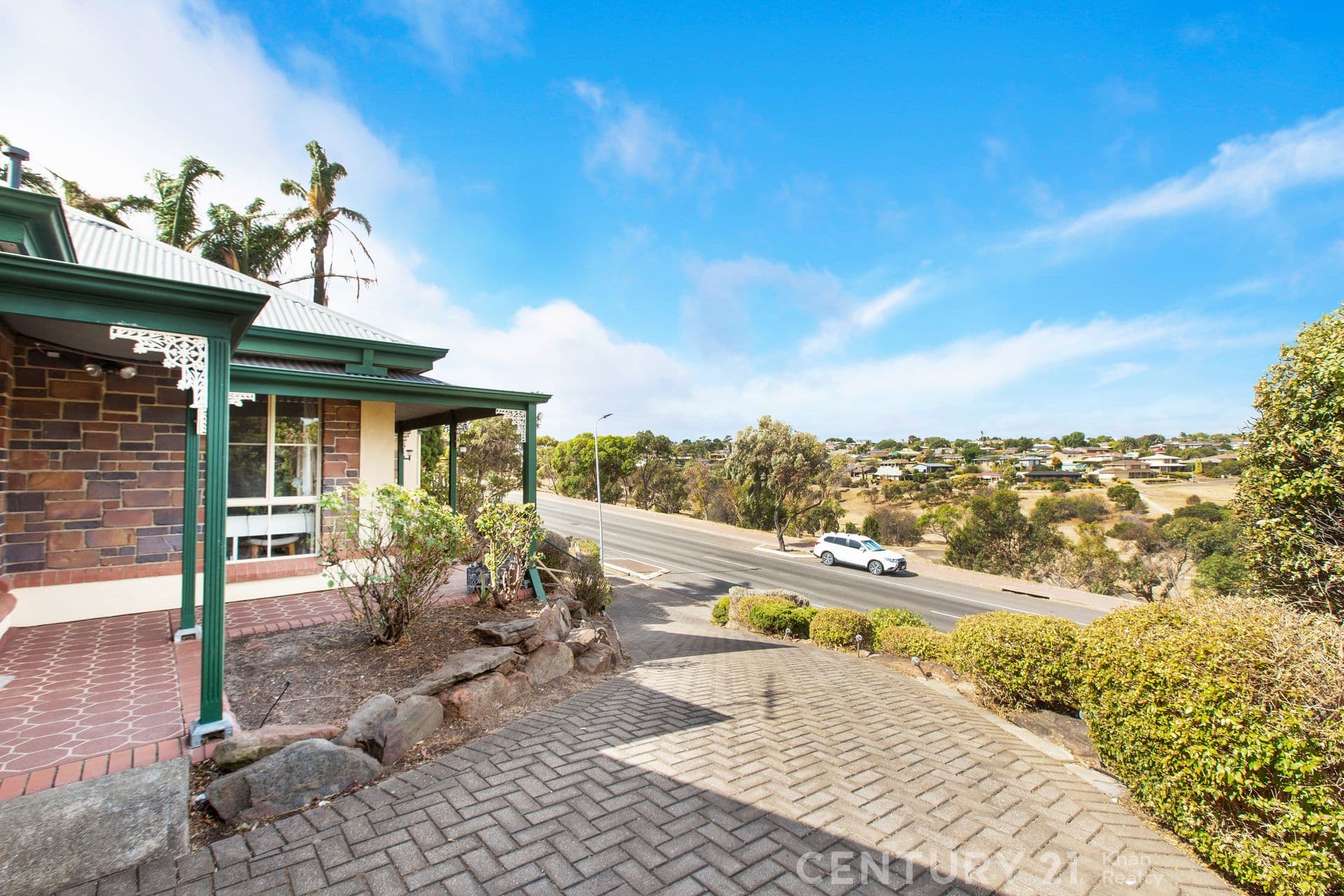 65 Capella Drive, Hallett Cove, SA, 5158, Hallett Cove - Thumbnail 2