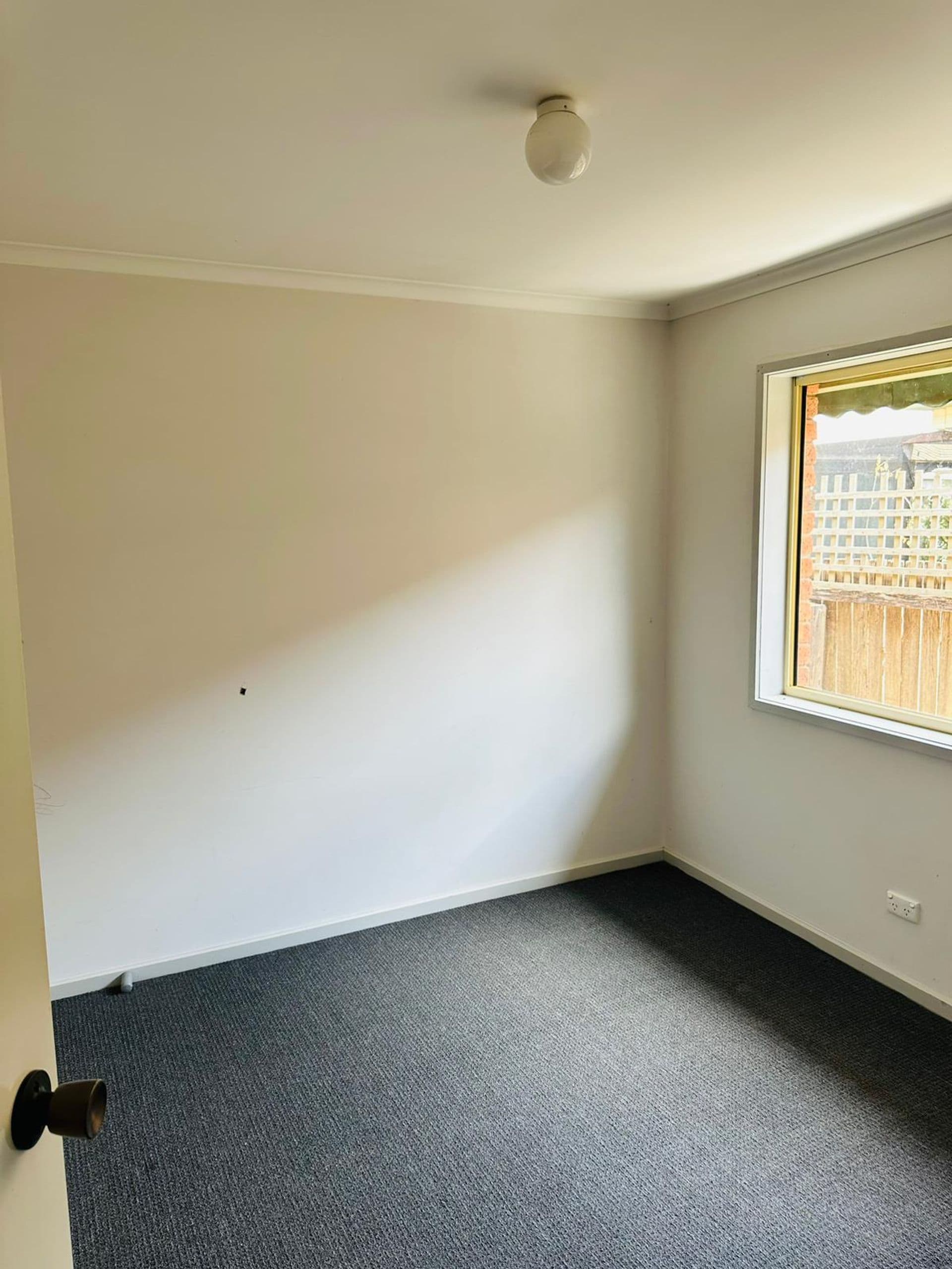 2 Delatite Court, West Wodonga, VIC, 3690, West Wodonga - Thumbnail 6