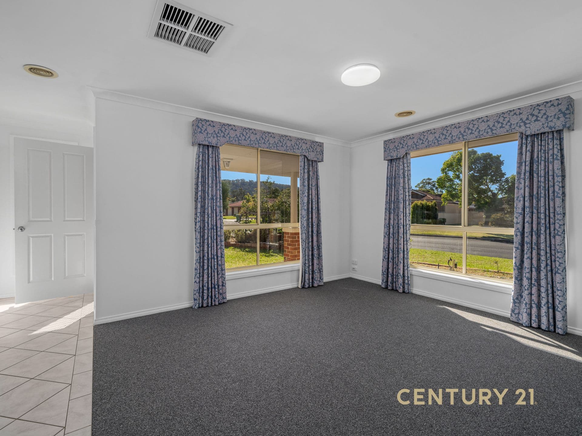 82 Saville Avenue, Lavington, NSW, 2641, Lavington - Thumbnail 2