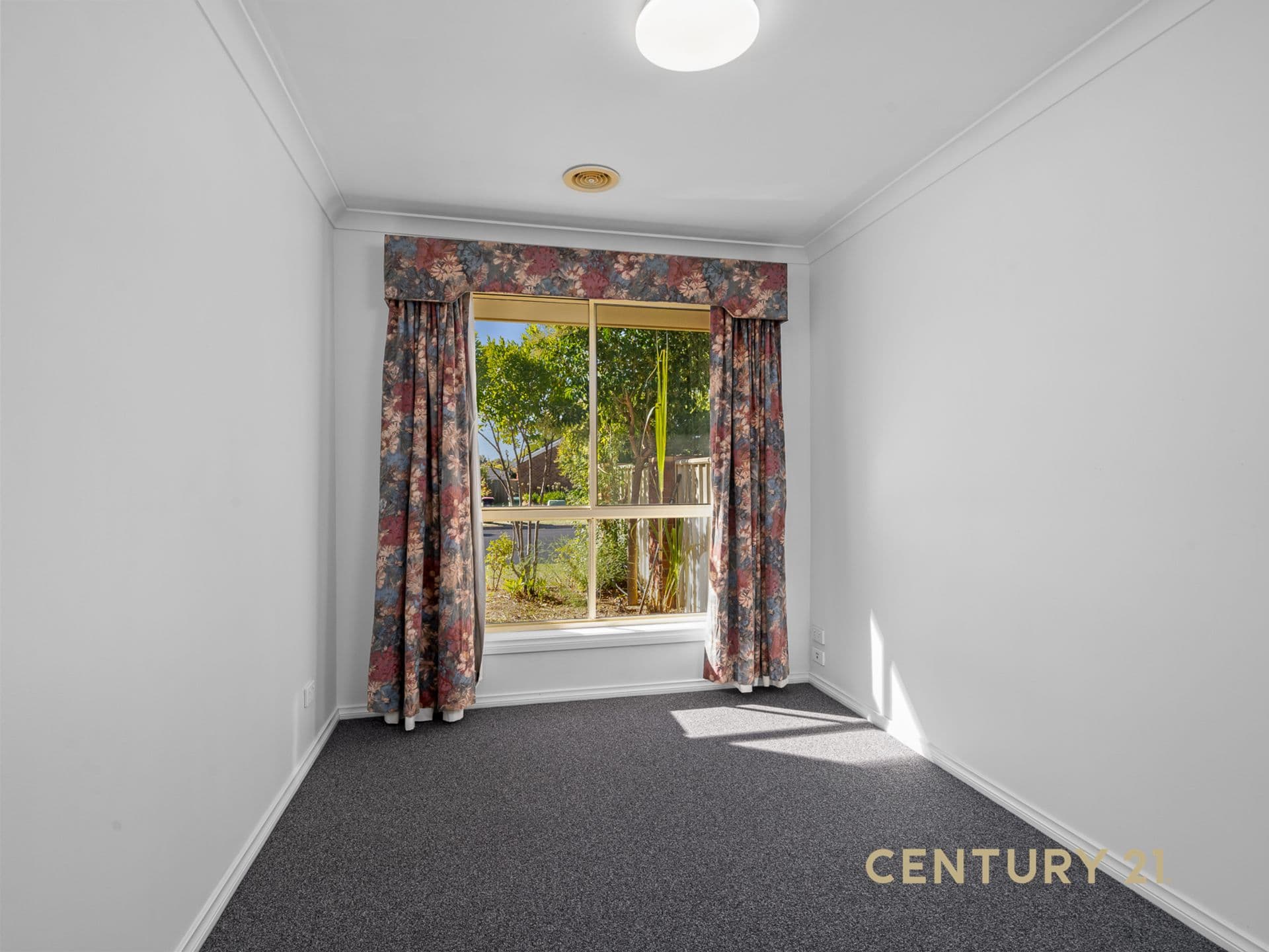 82 Saville Avenue, Lavington, NSW, 2641, Lavington - Thumbnail 5