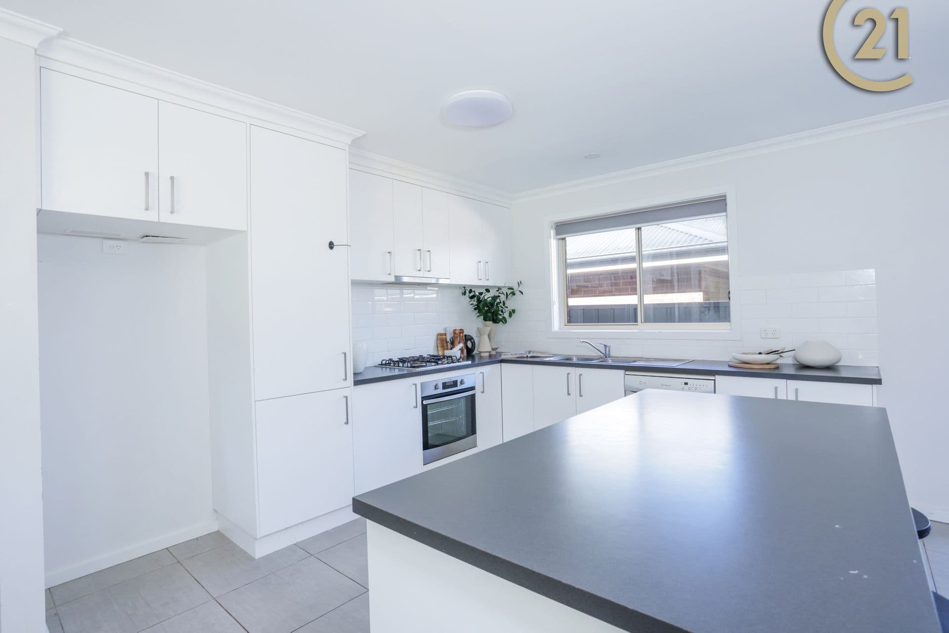 77 Songlark Cres, Thurgoona, NSW, 2640, Thurgoona - Thumbnail 4