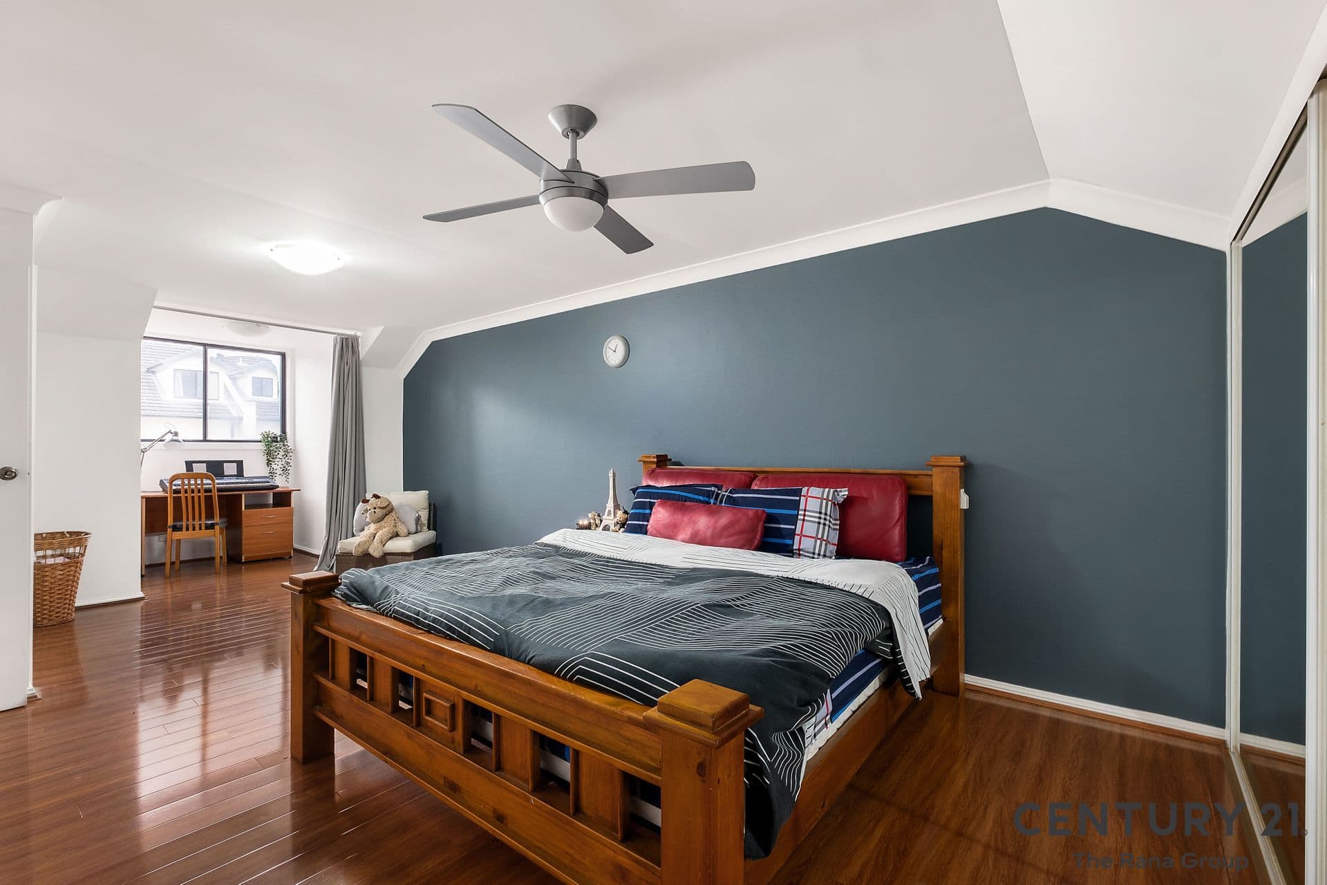 13/8-16 Virginia Street, Rosehill - Thumbnail 2