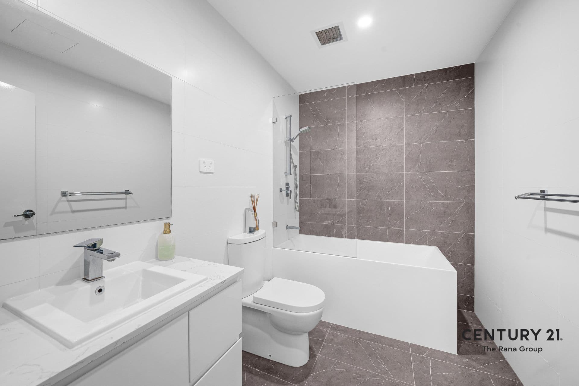 511/7c Olive Street, Seven Hills, NSW, 2147, Seven Hills - Thumbnail 8