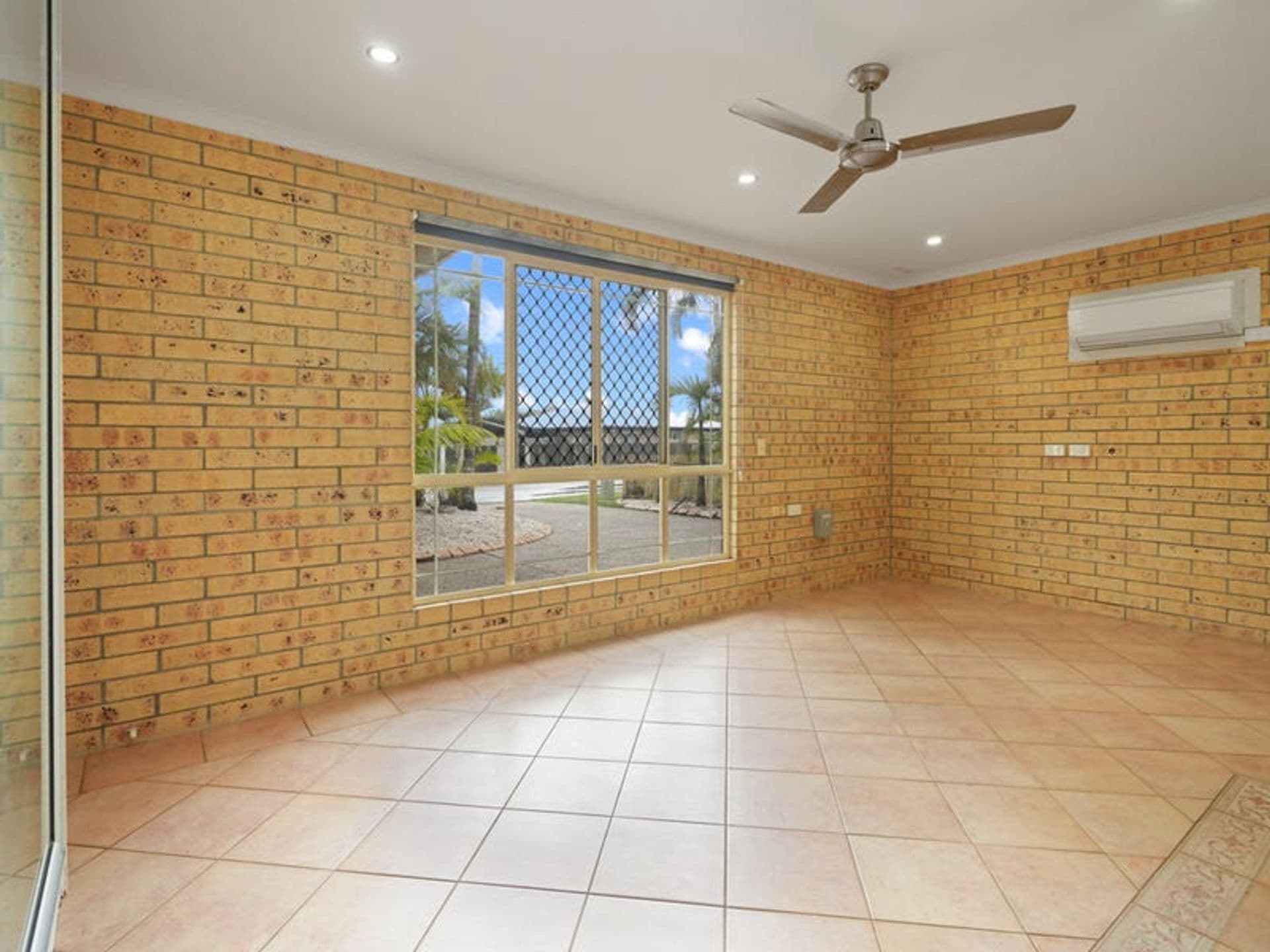 22 Cassia Street, Beaconsfield, QLD, 4740, Beaconsfield - Thumbnail 7