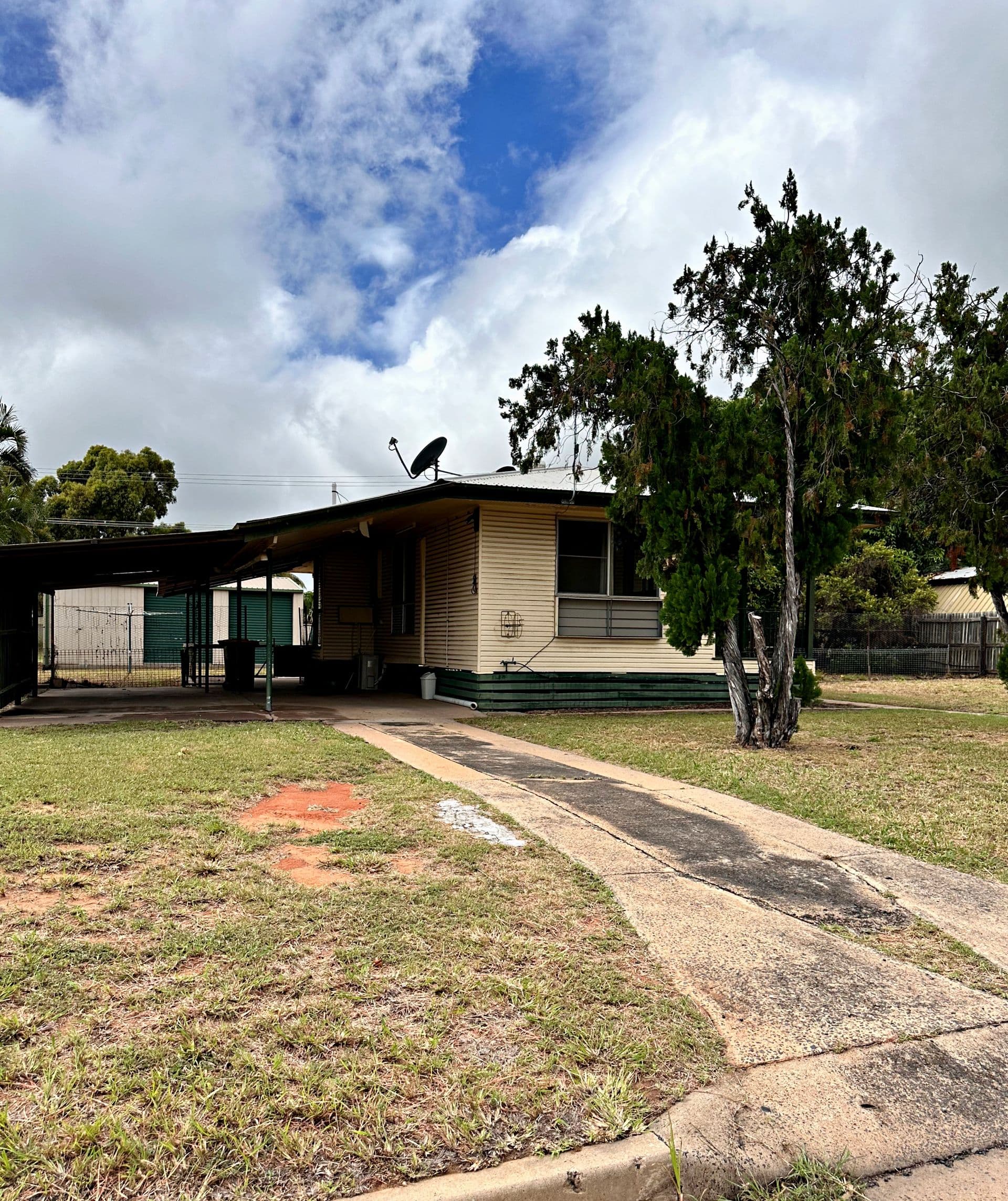 2 Laver Street, Moranbah, QLD, 4744, Moranbah - Image 1
