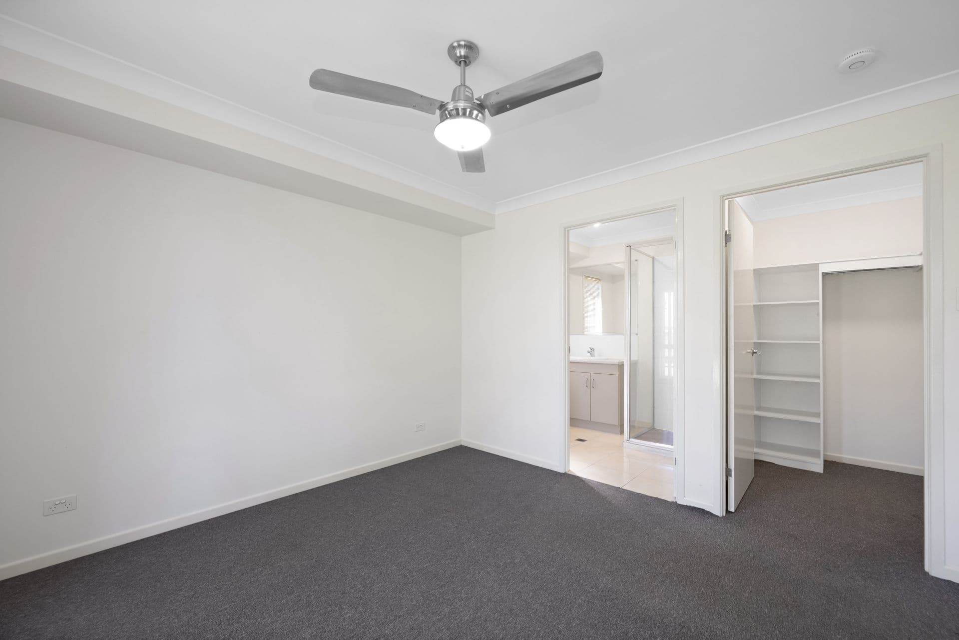 10 Ontario Parade, Andergrove, QLD, 4740, Andergrove - Thumbnail 4