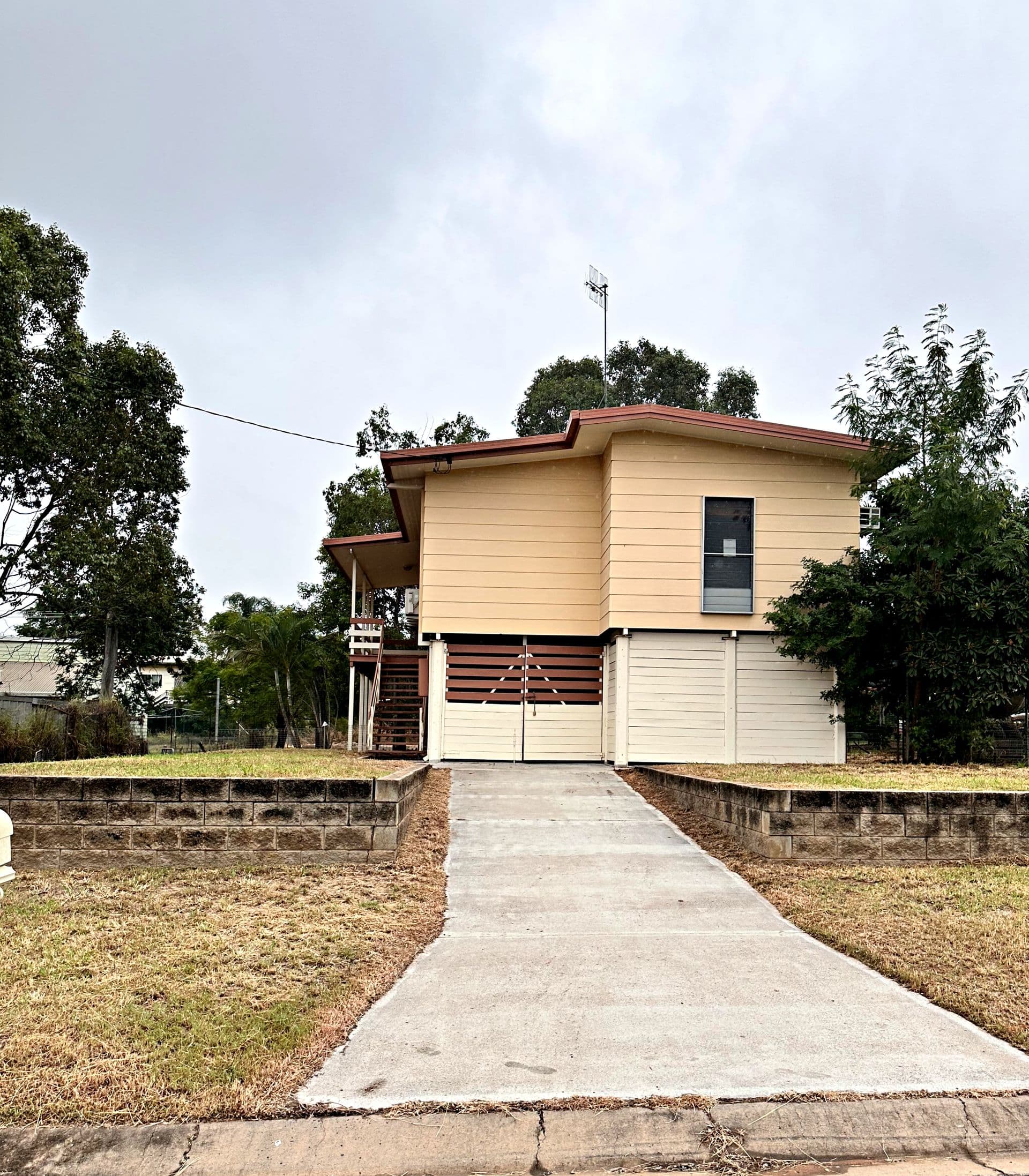 1 Wickham Street, Moranbah, QLD, 4744, Moranbah - Thumbnail 3