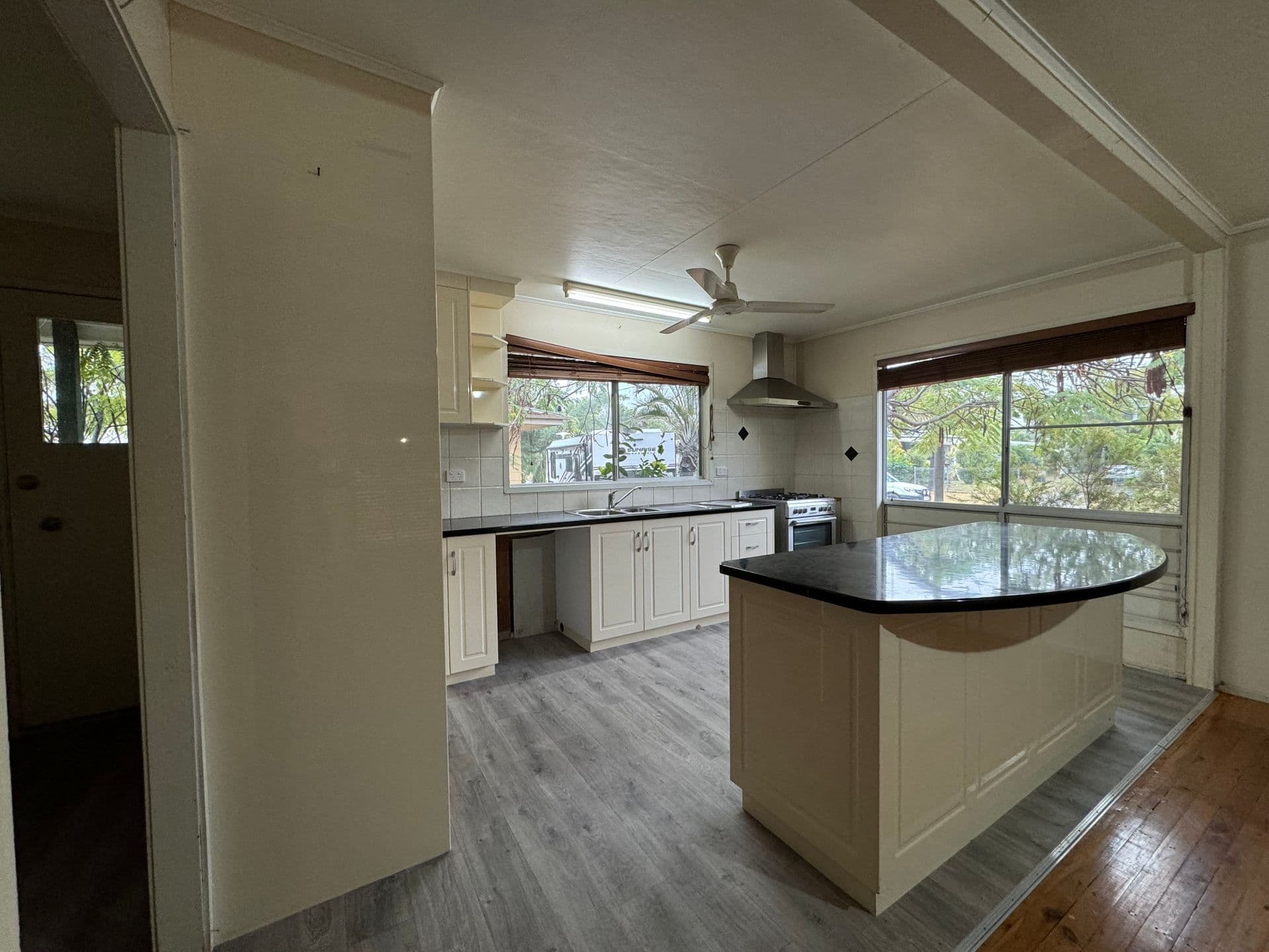 3 Chifley Court, Moranbah, QLD, 4744, Moranbah - Thumbnail 3