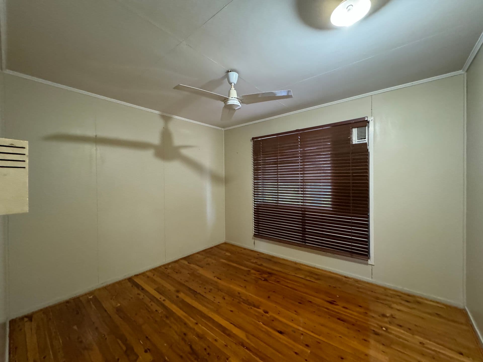 3 Chifley Court, Moranbah, QLD, 4744, Moranbah - Thumbnail 5