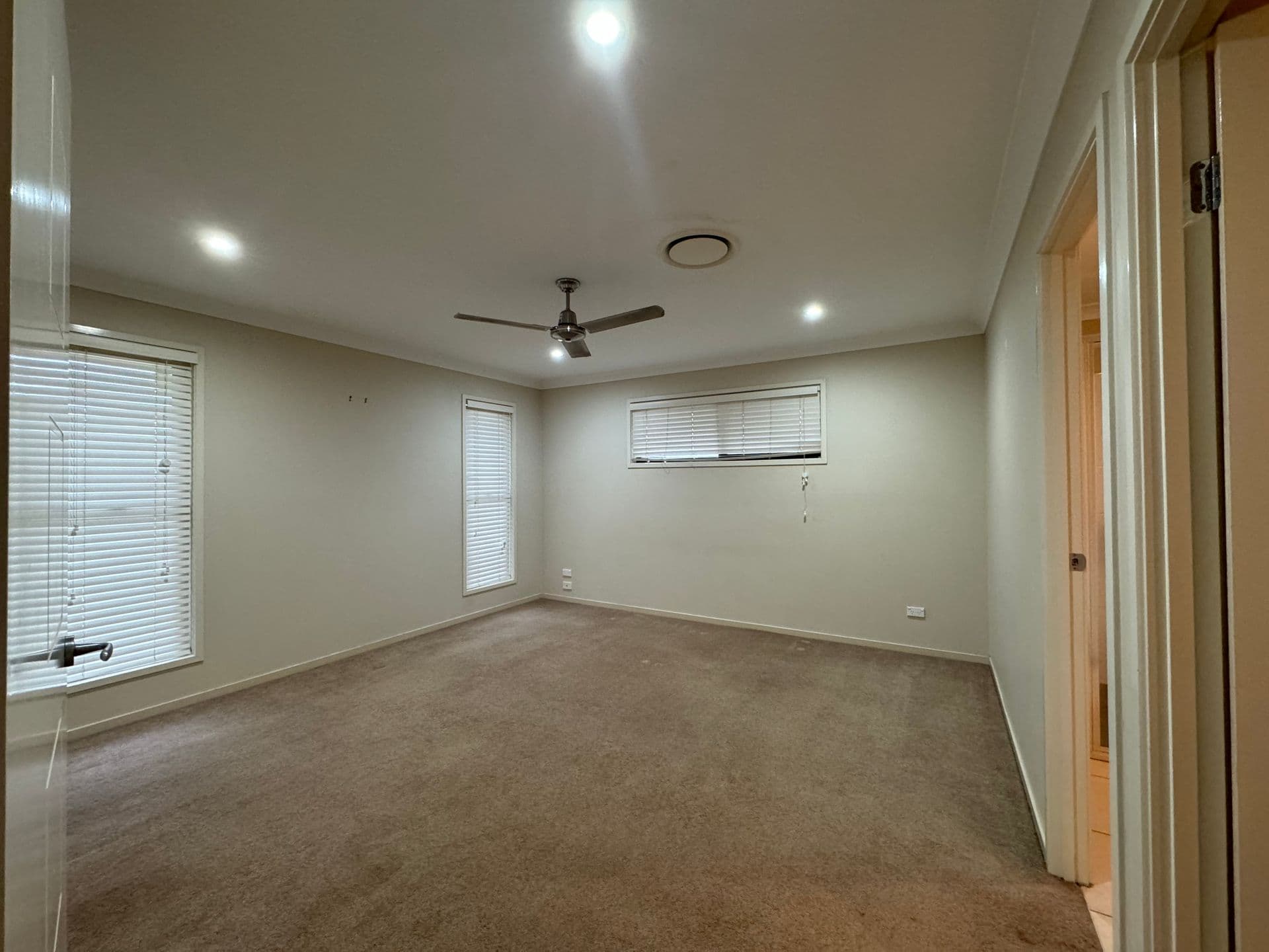 34 Hannay, Moranbah, QLD, 4744, Moranbah - Thumbnail 3