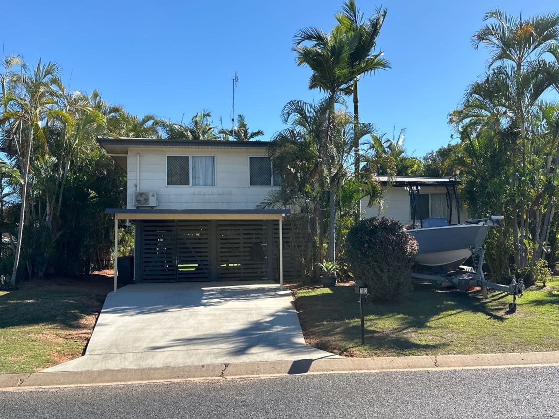 10 Archer Drive, Moranbah, QLD, 4744, Moranbah - Image 1