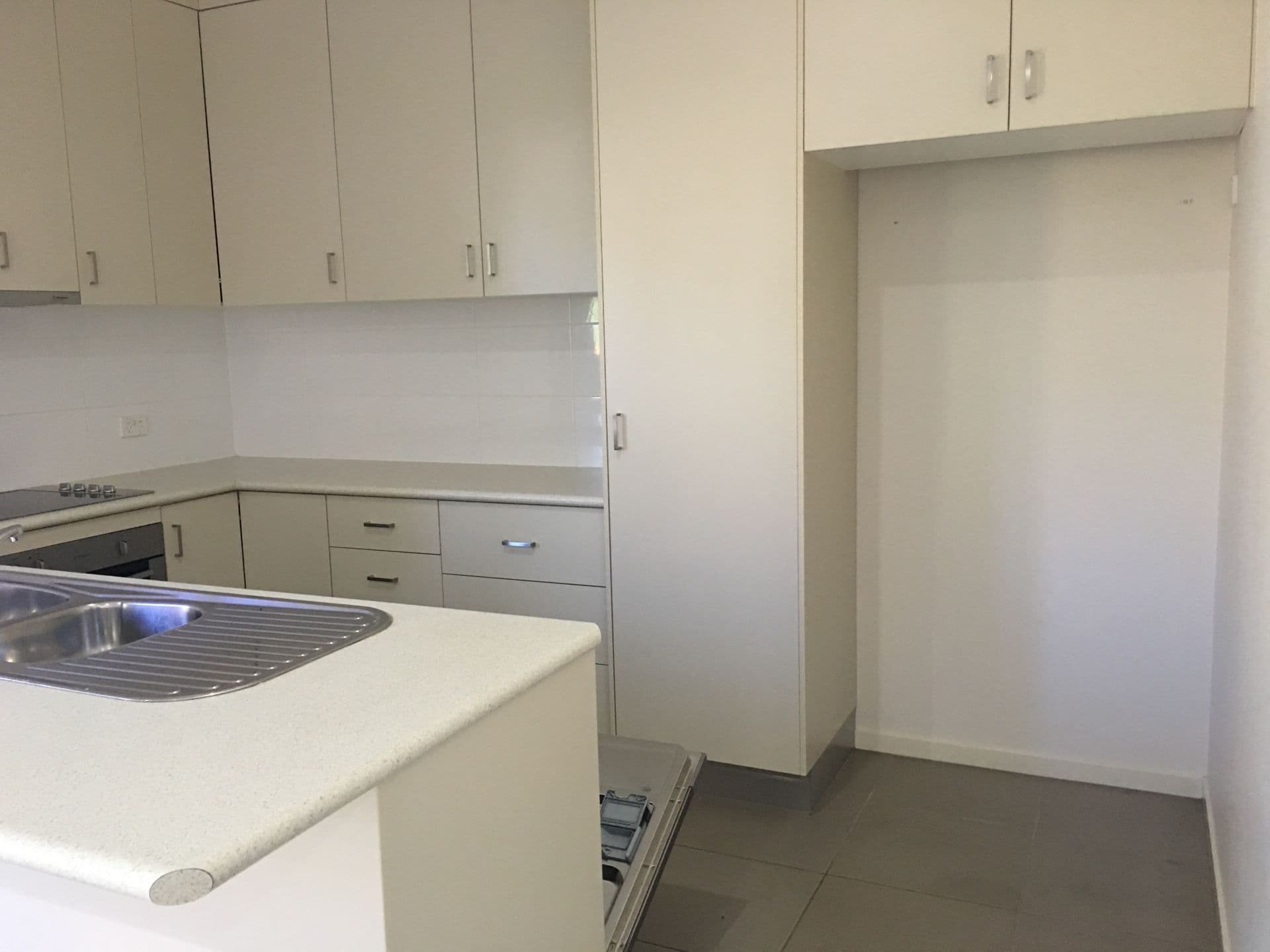 2/1 Leslie Drive, Moranbah, QLD, 4744, Moranbah - Thumbnail 4