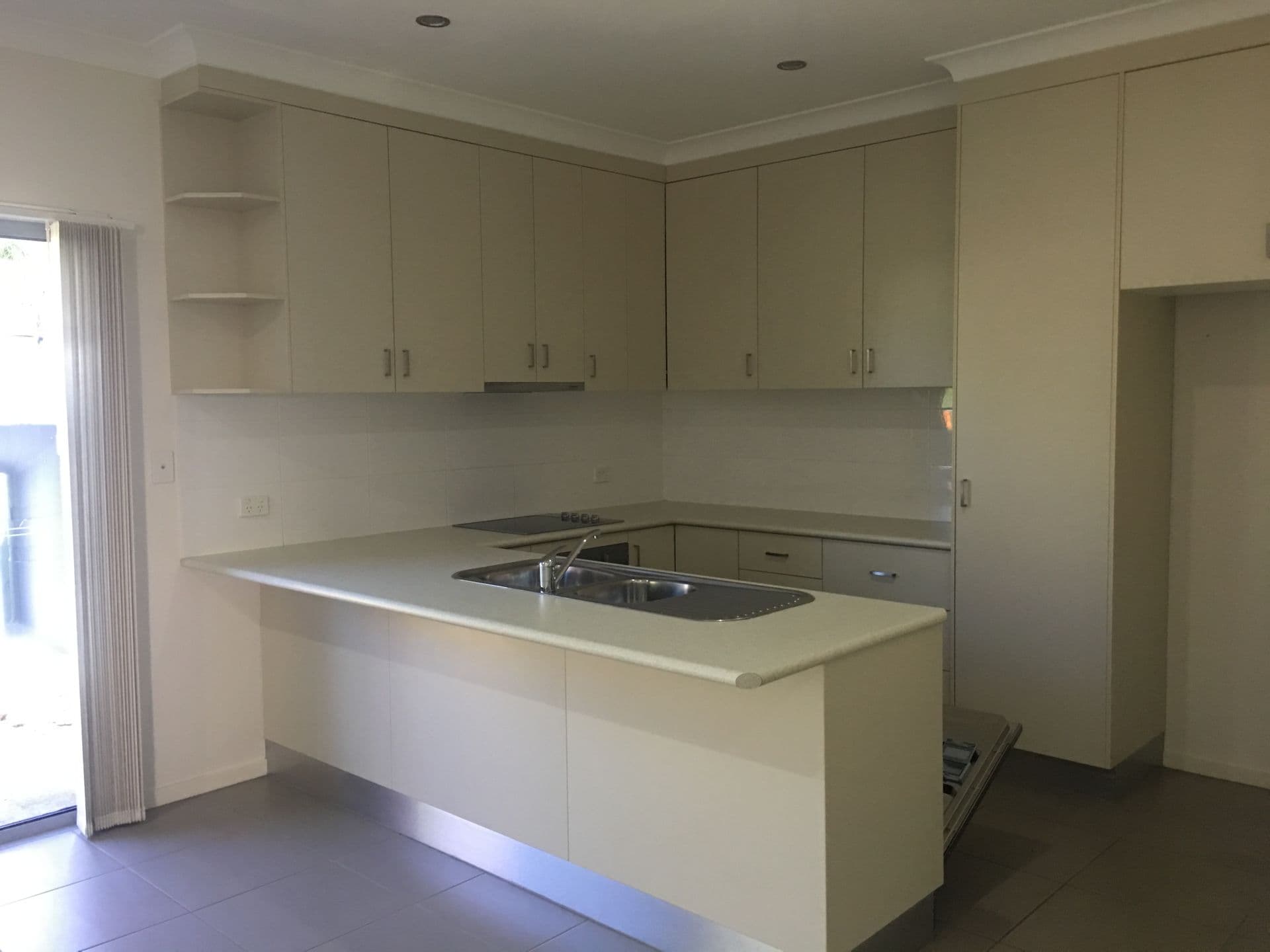 2/1 Leslie Drive, Moranbah, QLD, 4744, Moranbah - Thumbnail 5