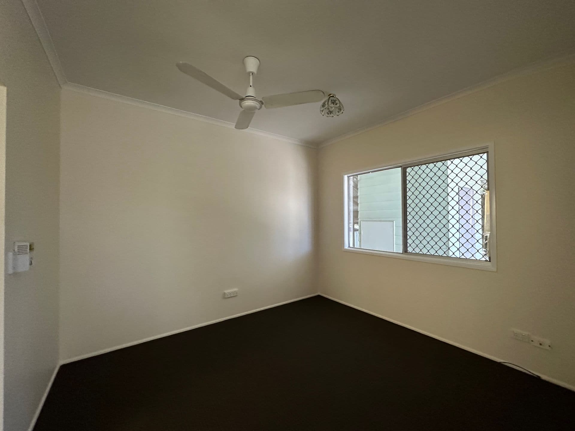 18 De Castella Drive, Moranbah, QLD, 4744, Moranbah - Thumbnail 7