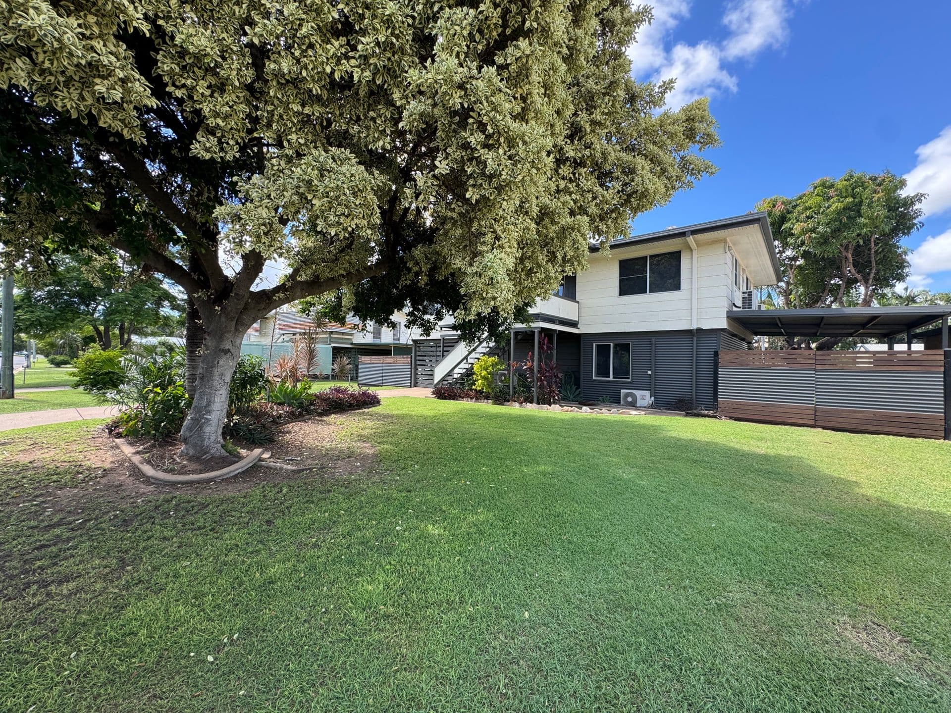 15 Shannon Drive, Moranbah, QLD, 4744, Moranbah - Thumbnail 3